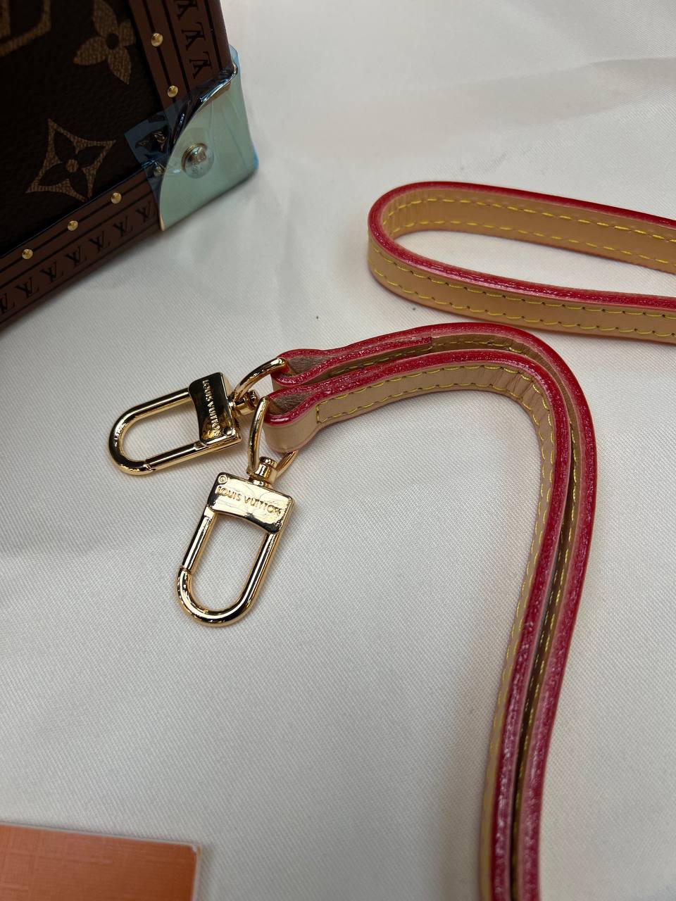L Premium Box Bag