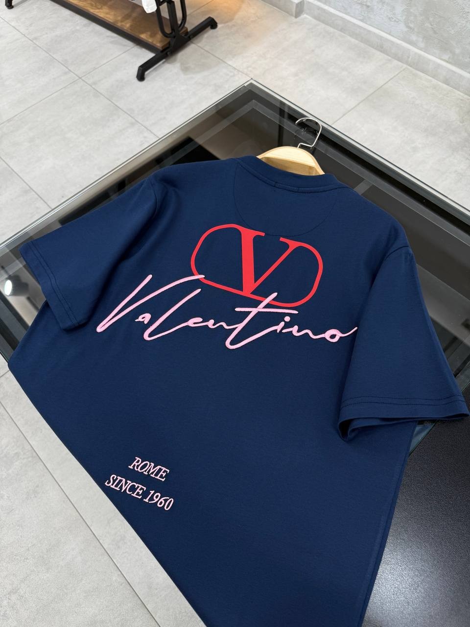 VL New Season Luxury T-shirt