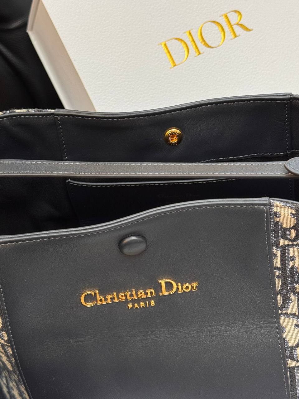 CD Premium Classic Logo Bag