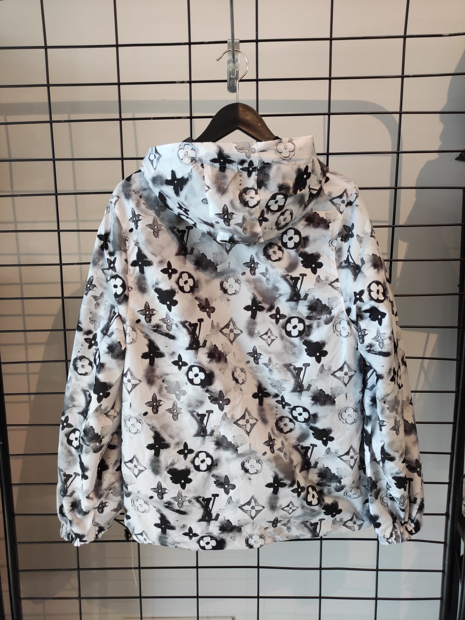 L New Season Luxury Raincoat