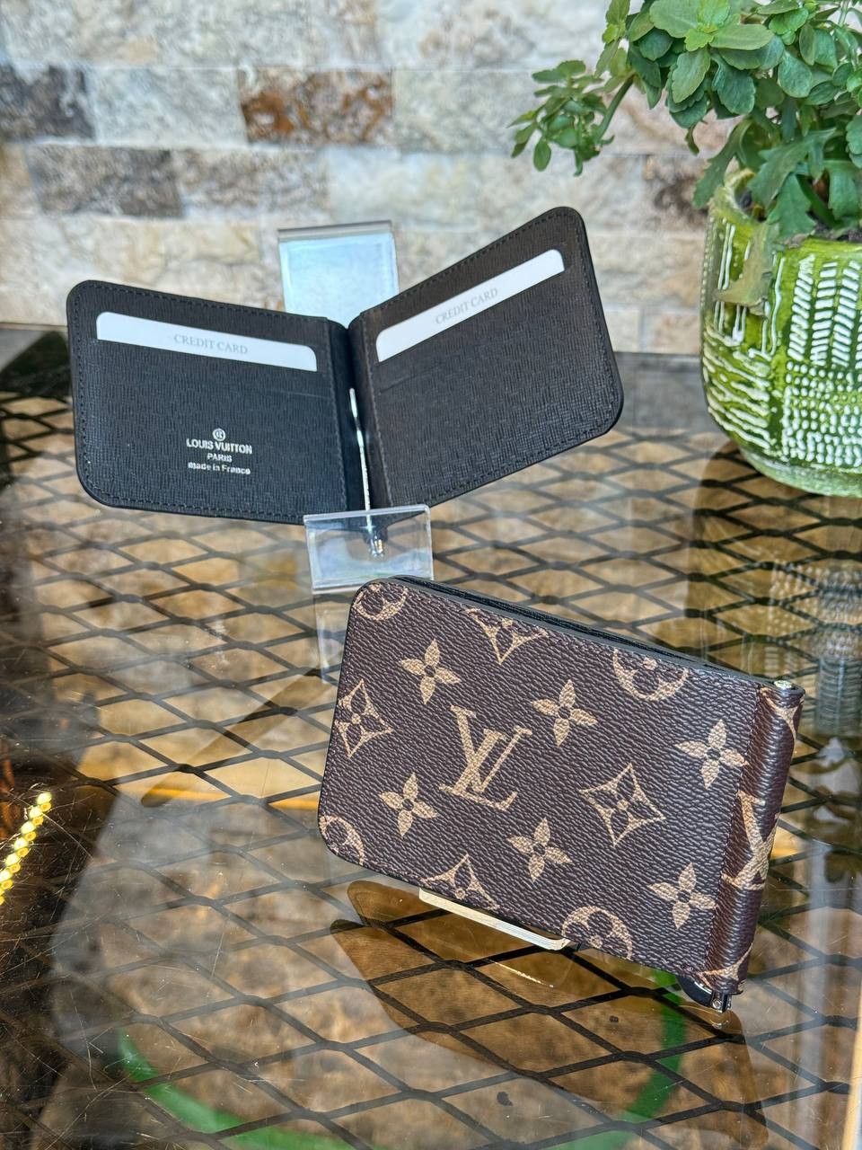 L Luxury Wallet