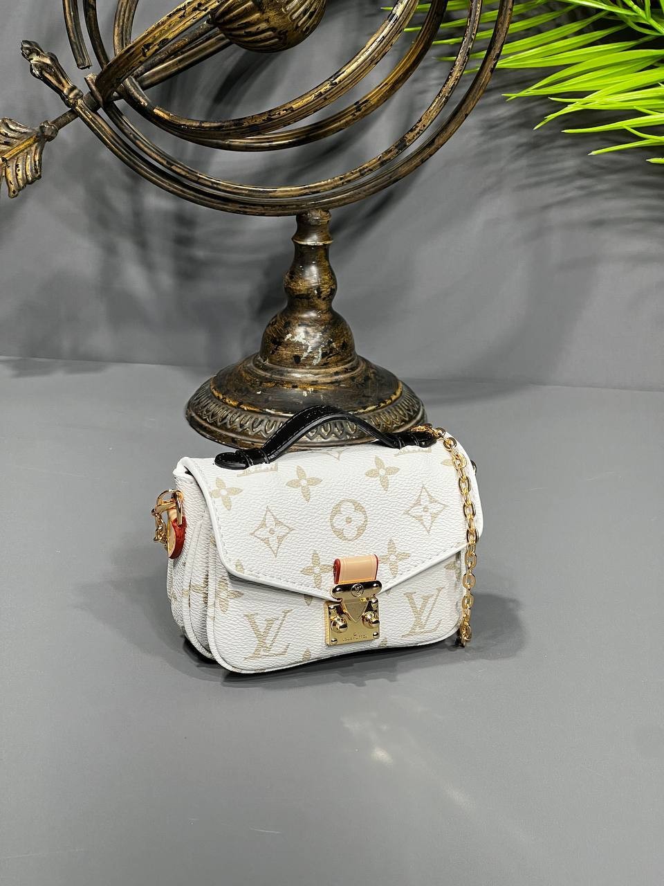 L Luxury New Season Bag