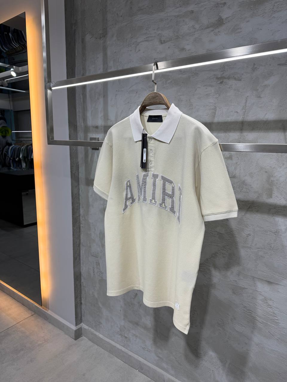 A Luxury Logo Printed Polo Neck T-shirt - White