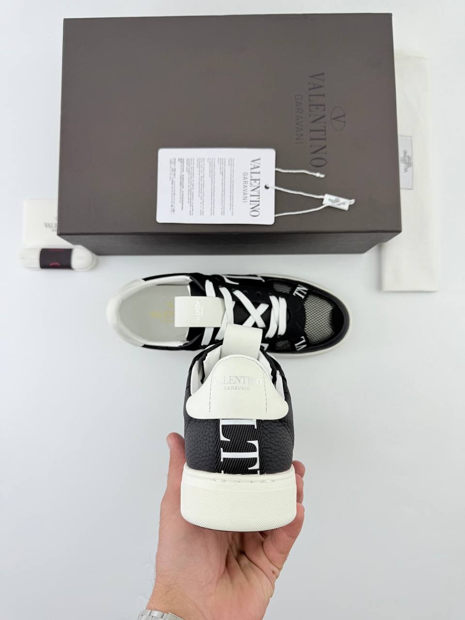 VL Luxury Sneakers