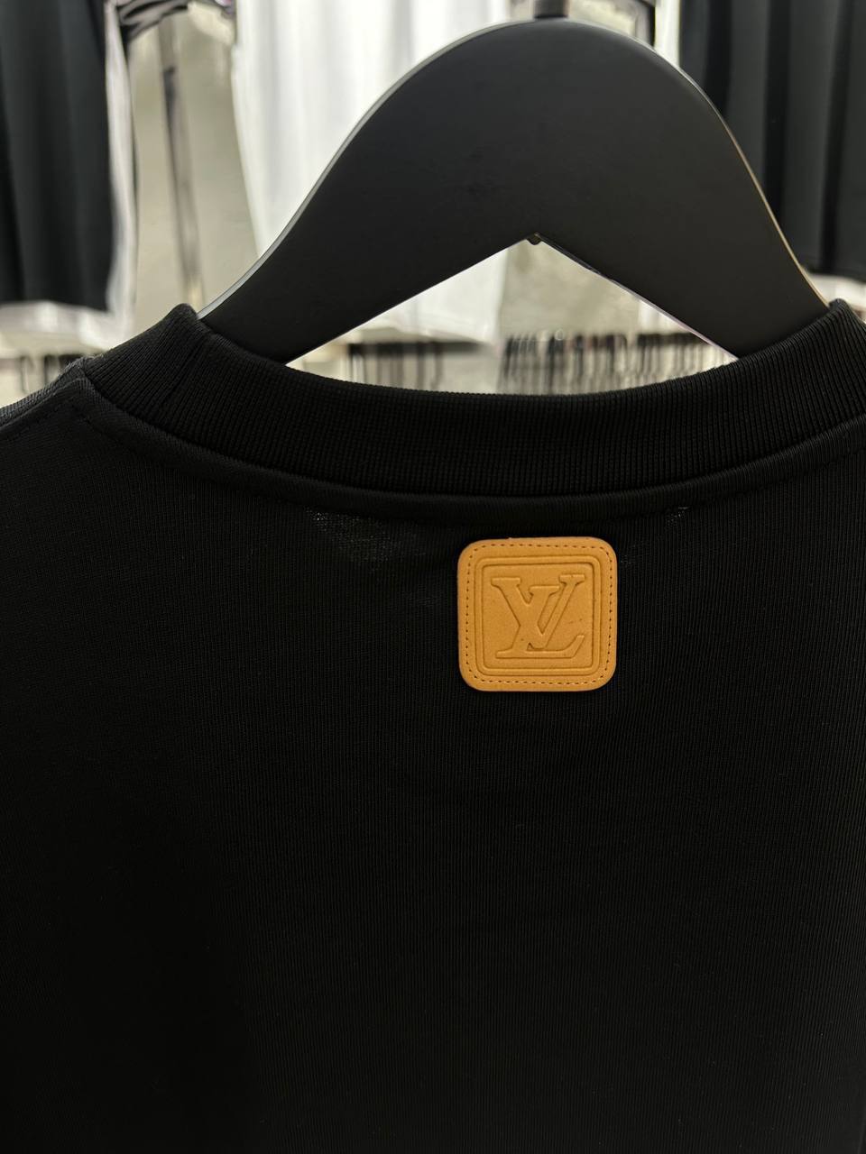 L Luxury Special Print Black & White T-shirt