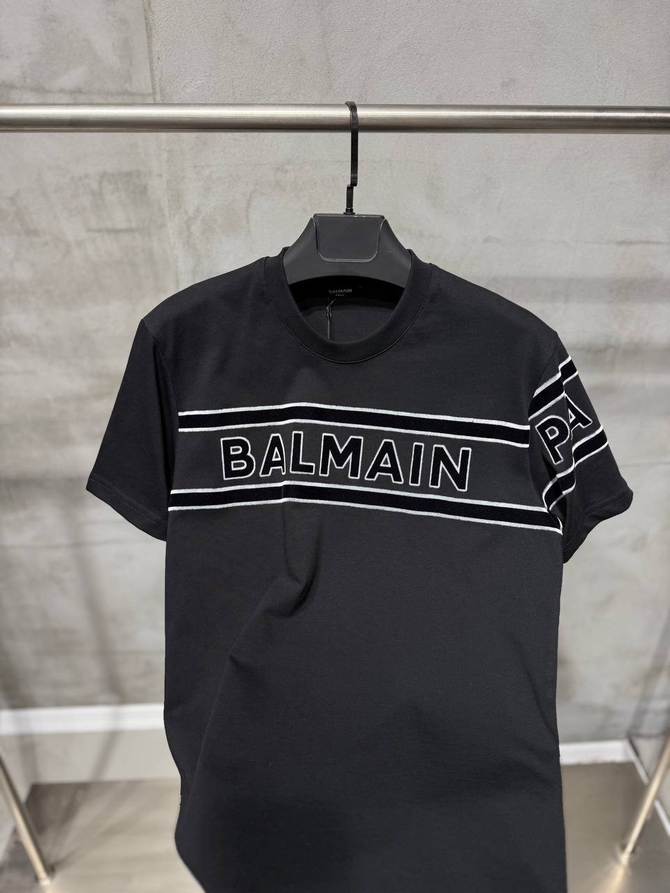 BL Luxury Lettering Printed Black & White T-shirt - Black