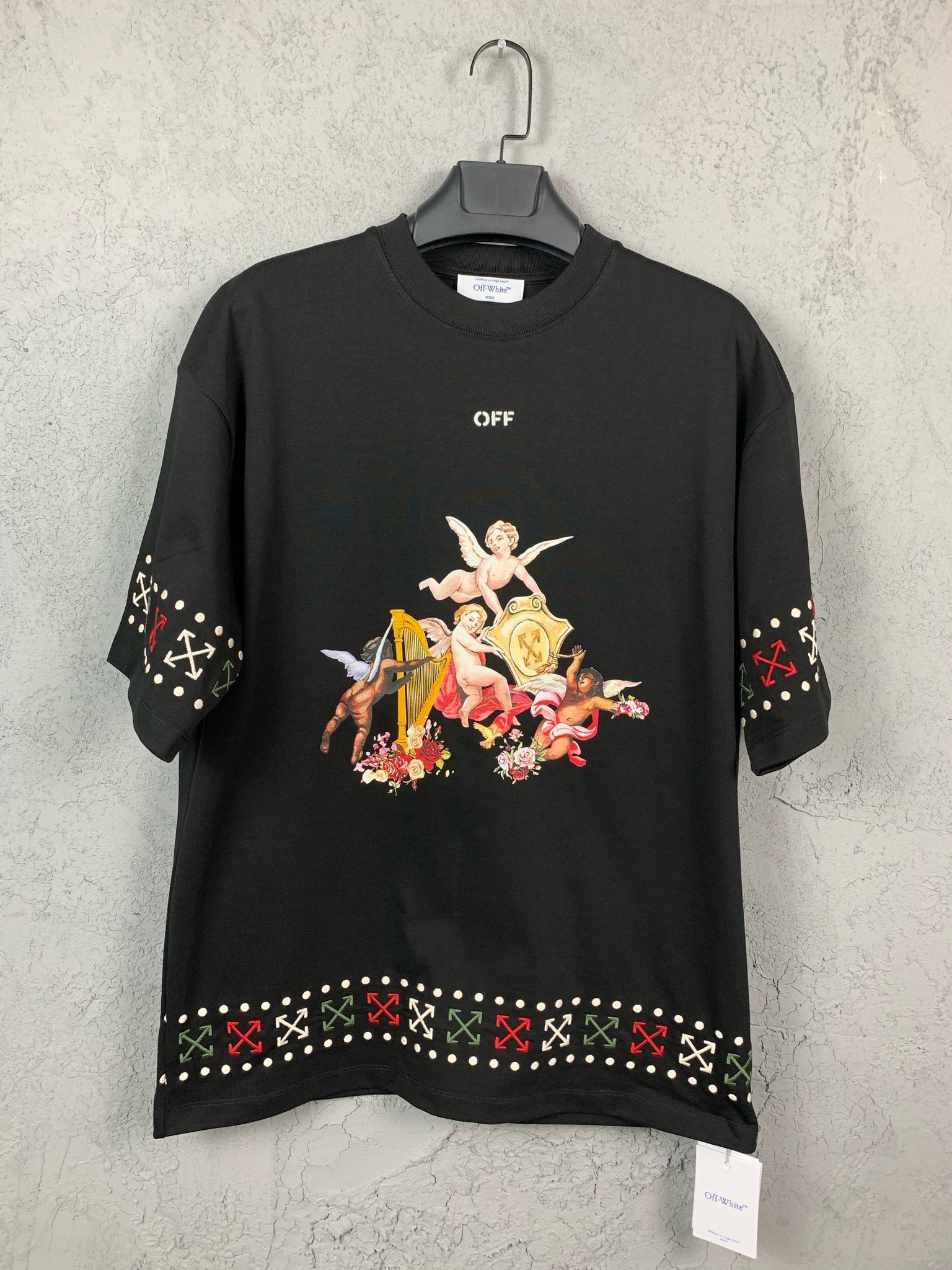O-W New Season Luxury Art Design Top Quality Embroidered Black & White T-Shirt