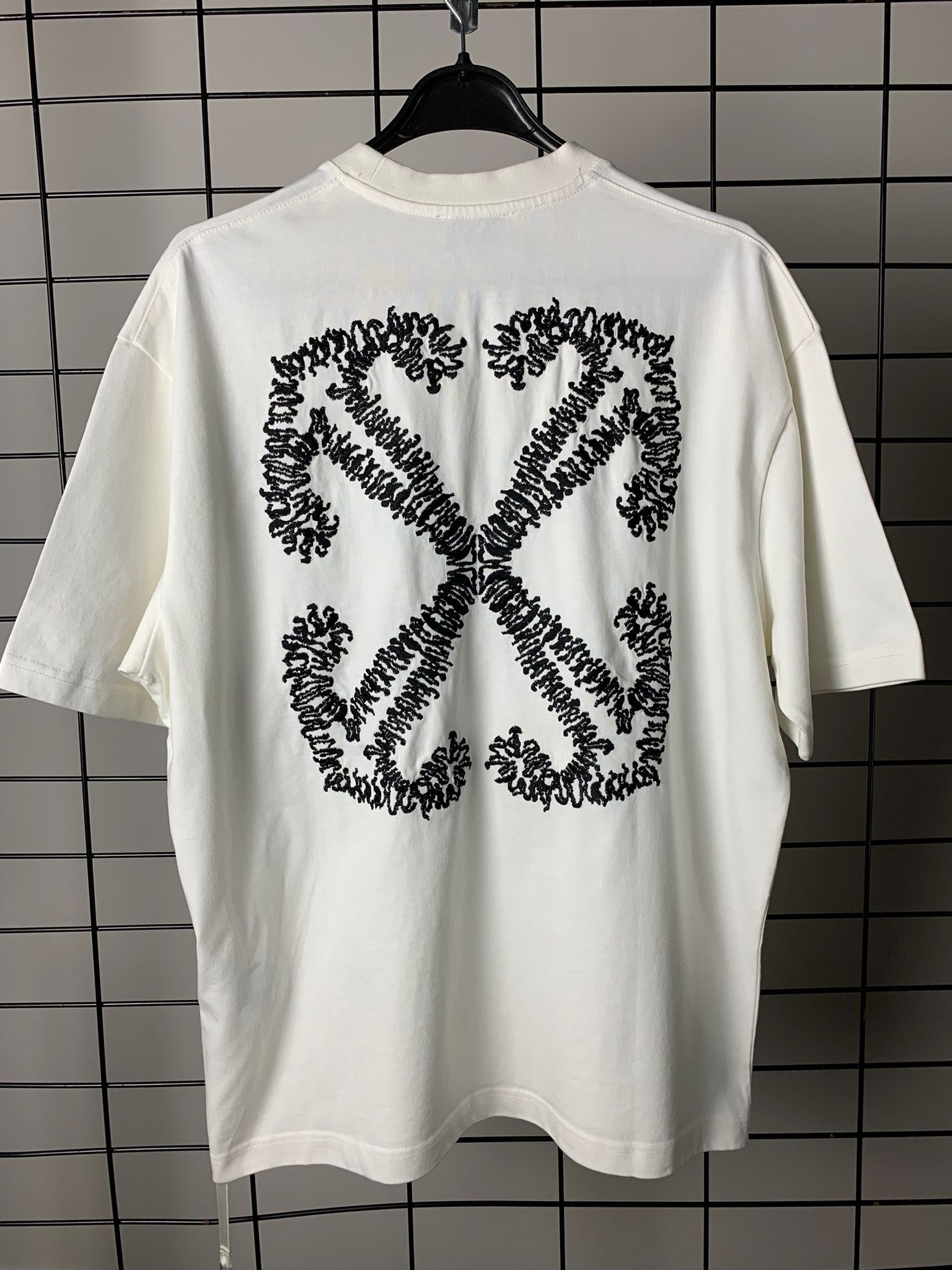 O-W New Season Luxury T-shirt