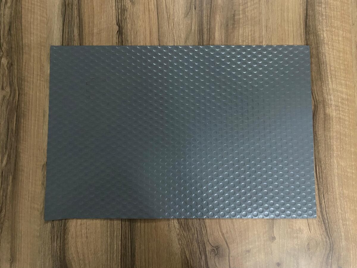 Amerikan Servis 48x30 Cm 4 Adet Açık Gri Nokta Desenli Suni Deri