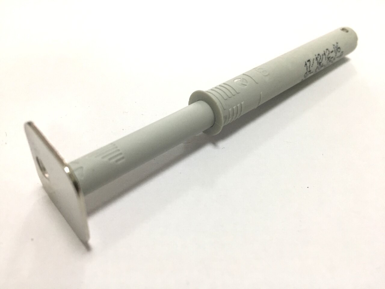 ITALIANA FERRAMENTA-KPUSH TECH BAS AÇ İTİCİ 37 MM MIKNATISLI  GÖMME - GRİ