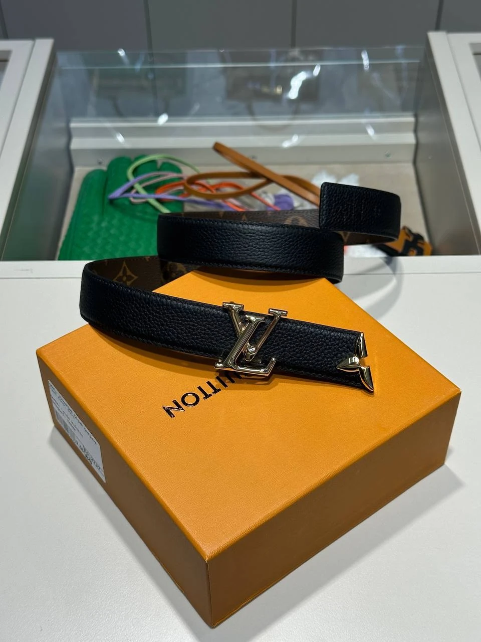 LV Reversible Belt