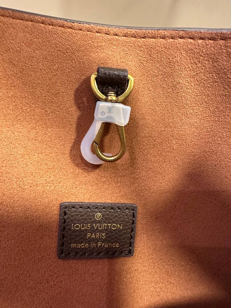 L.  Vuitton Graceful Hobo – Chocolate