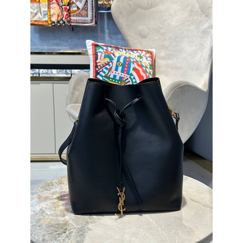 Saint laurent Paris VII pochon bag