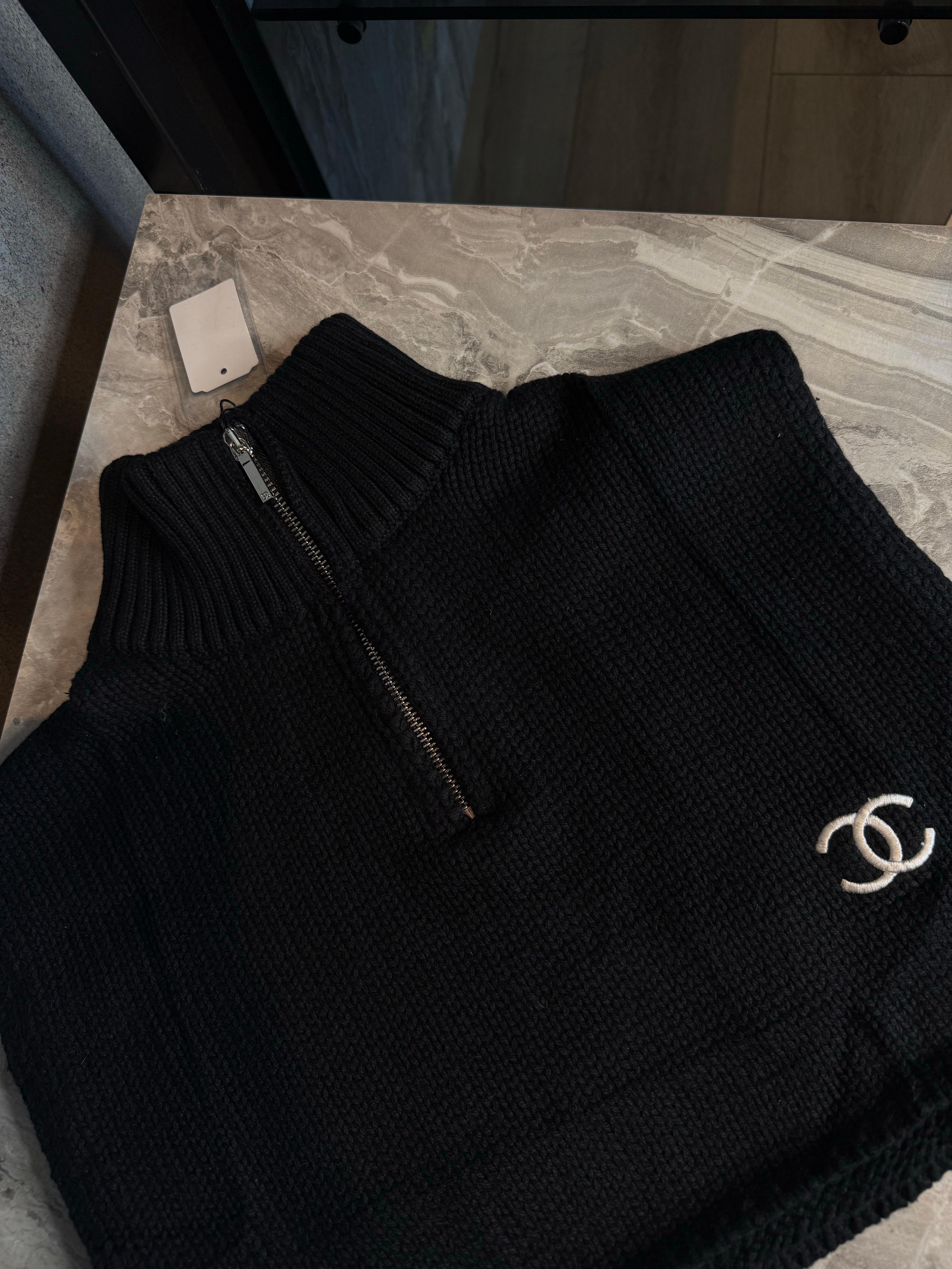 Chan /  Knit Zip Neck Warmer –