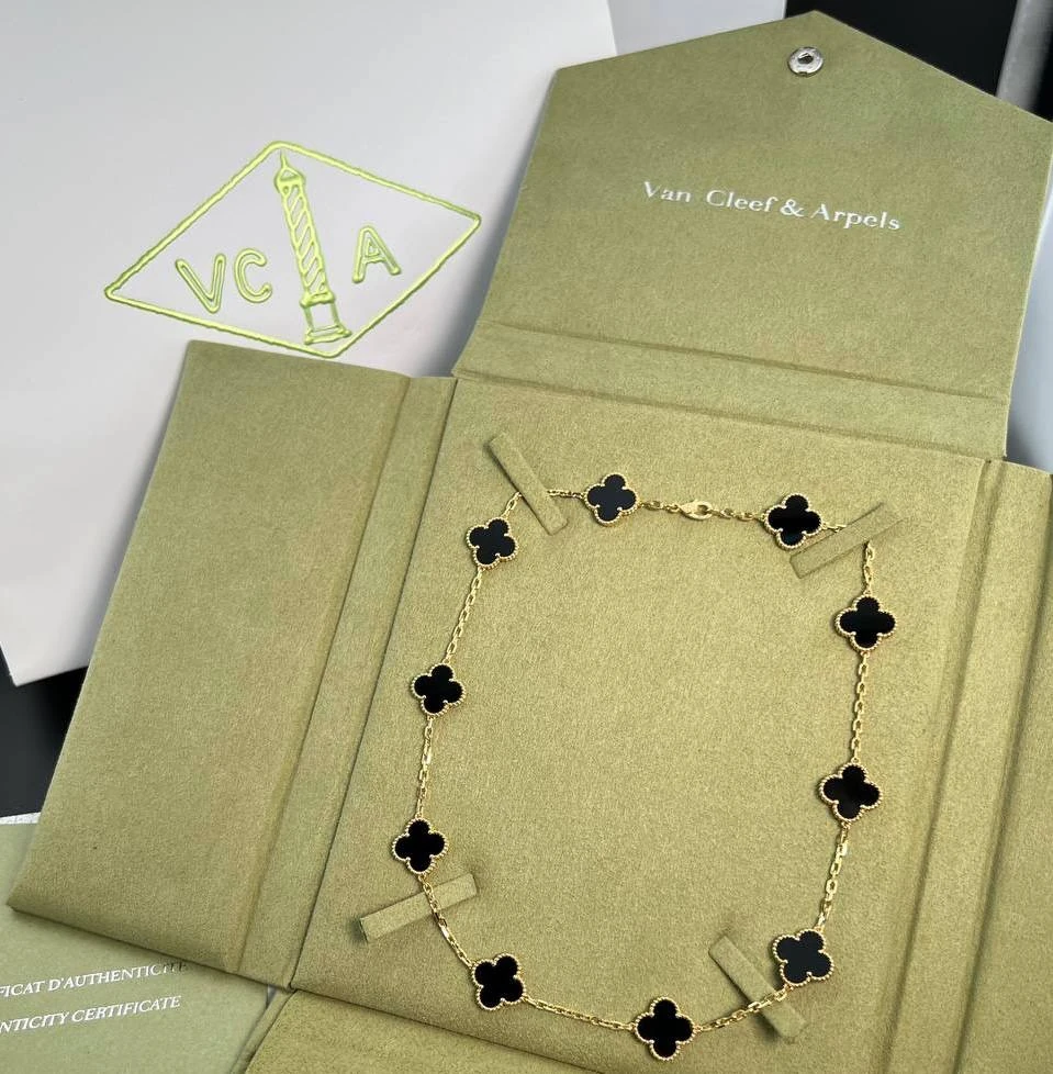 Van Cleef & Arpels Alhambra Onyx Bileklik