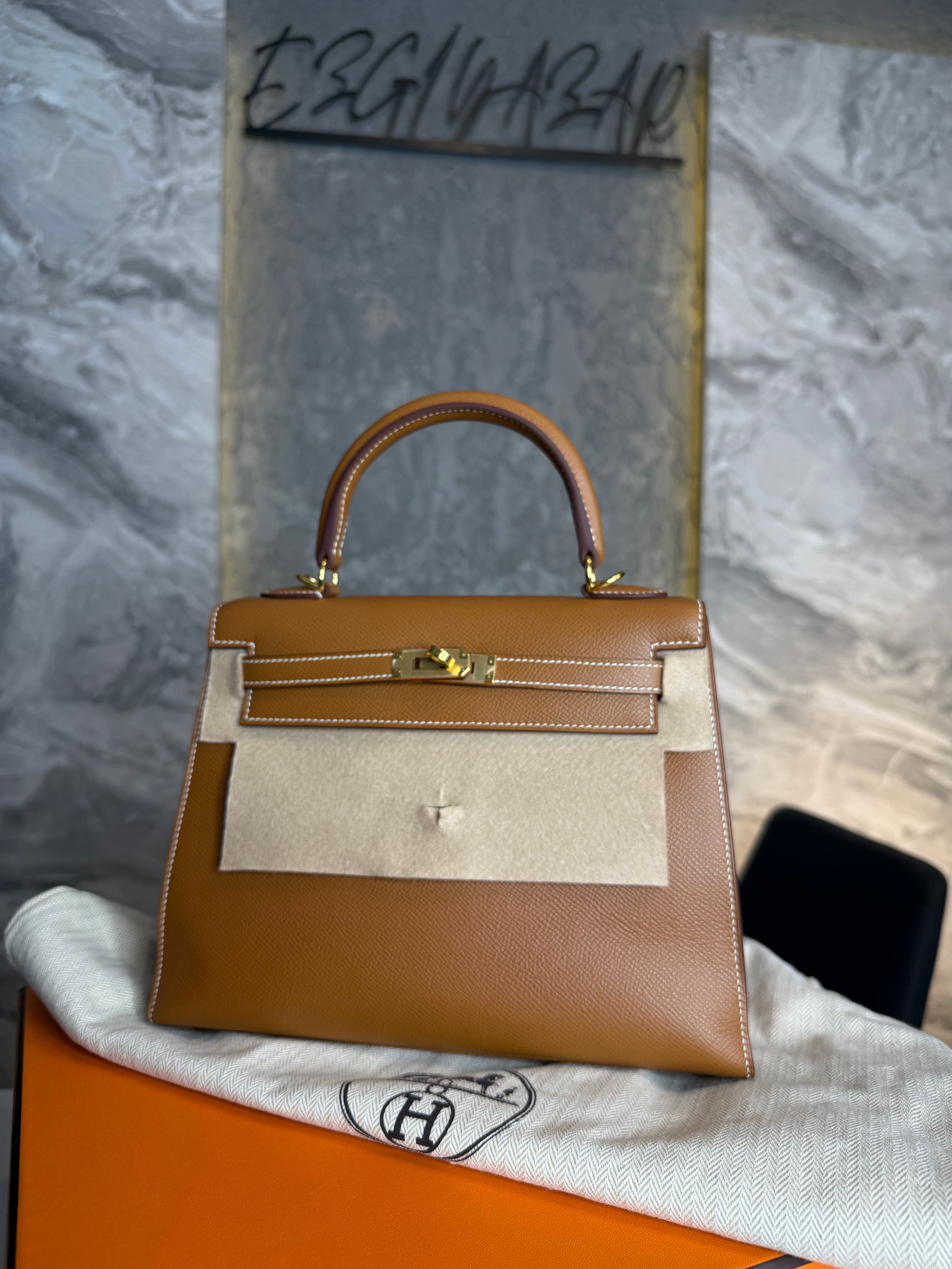 Kelly 28 – L’Héritage du Luxe