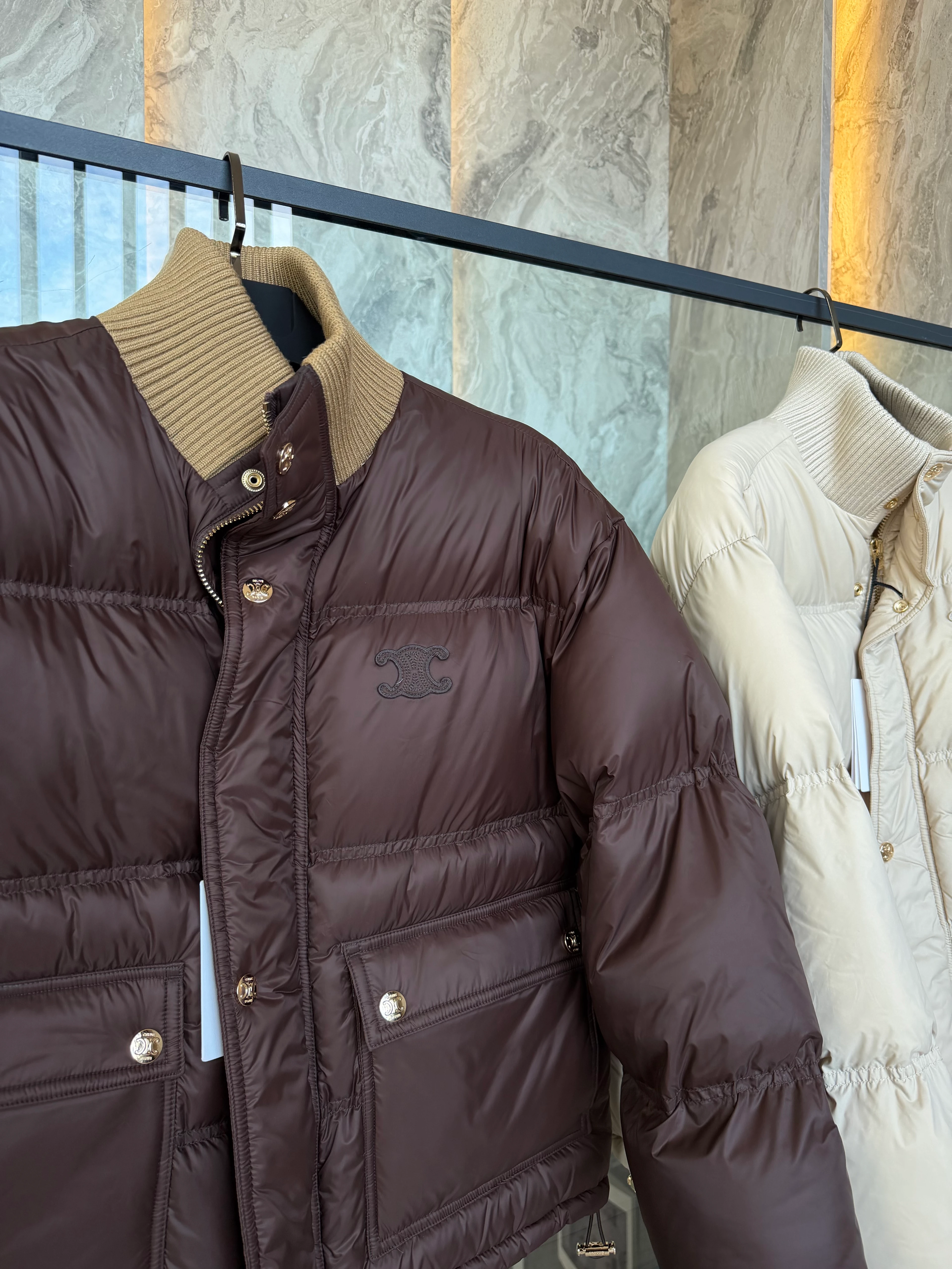 Celne  Icon Puff Mont