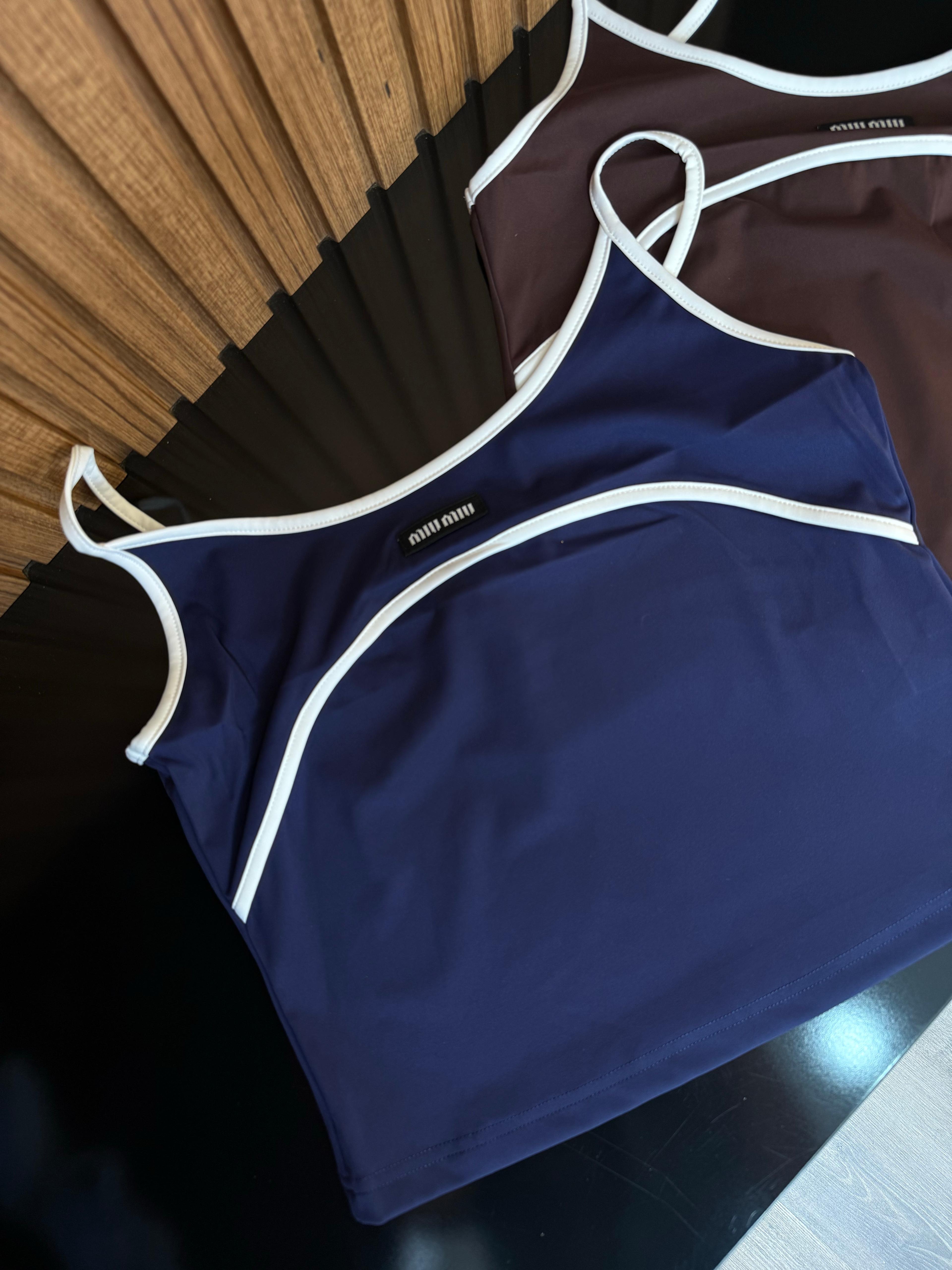 Miu- Sportif Élégance