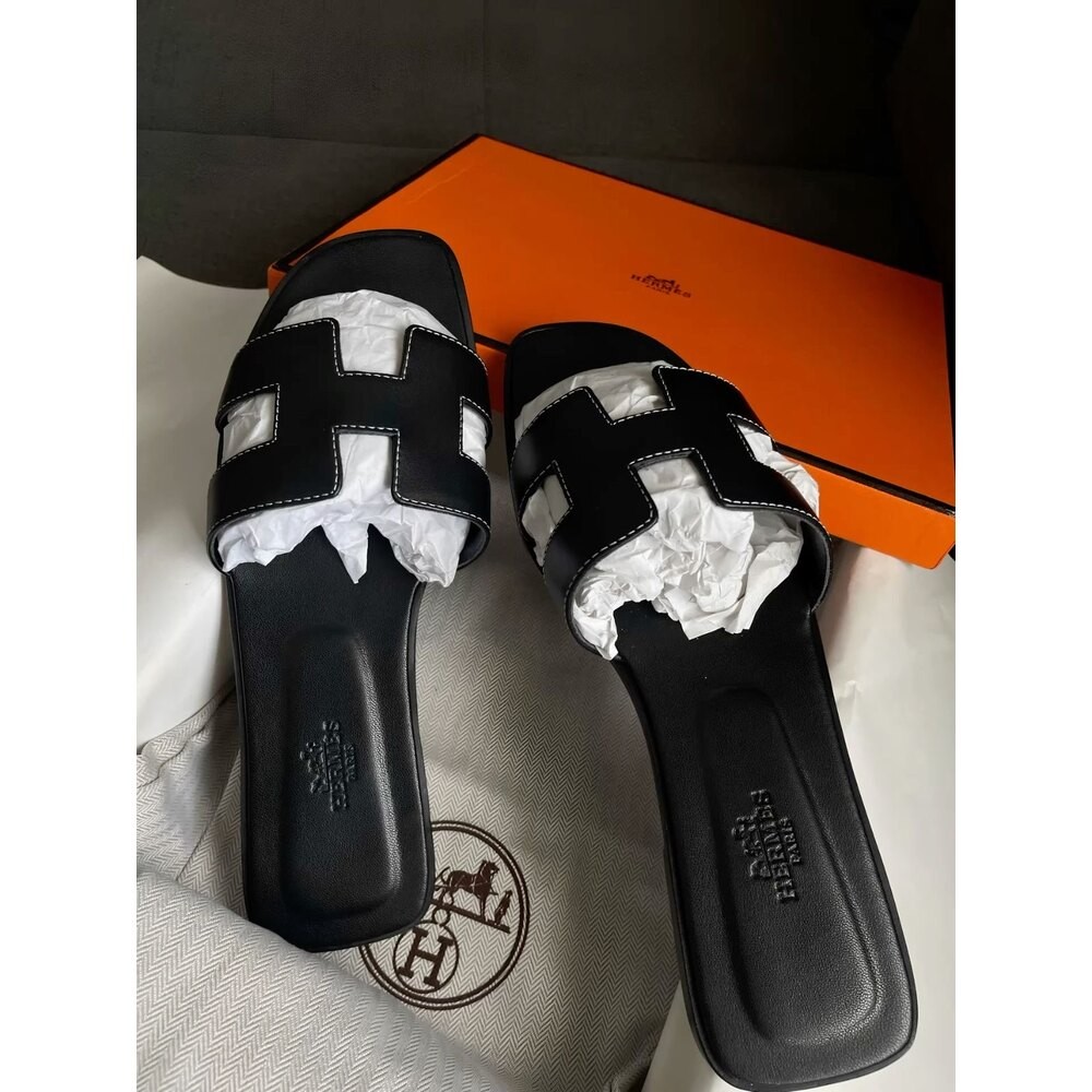 Herm Sandalen