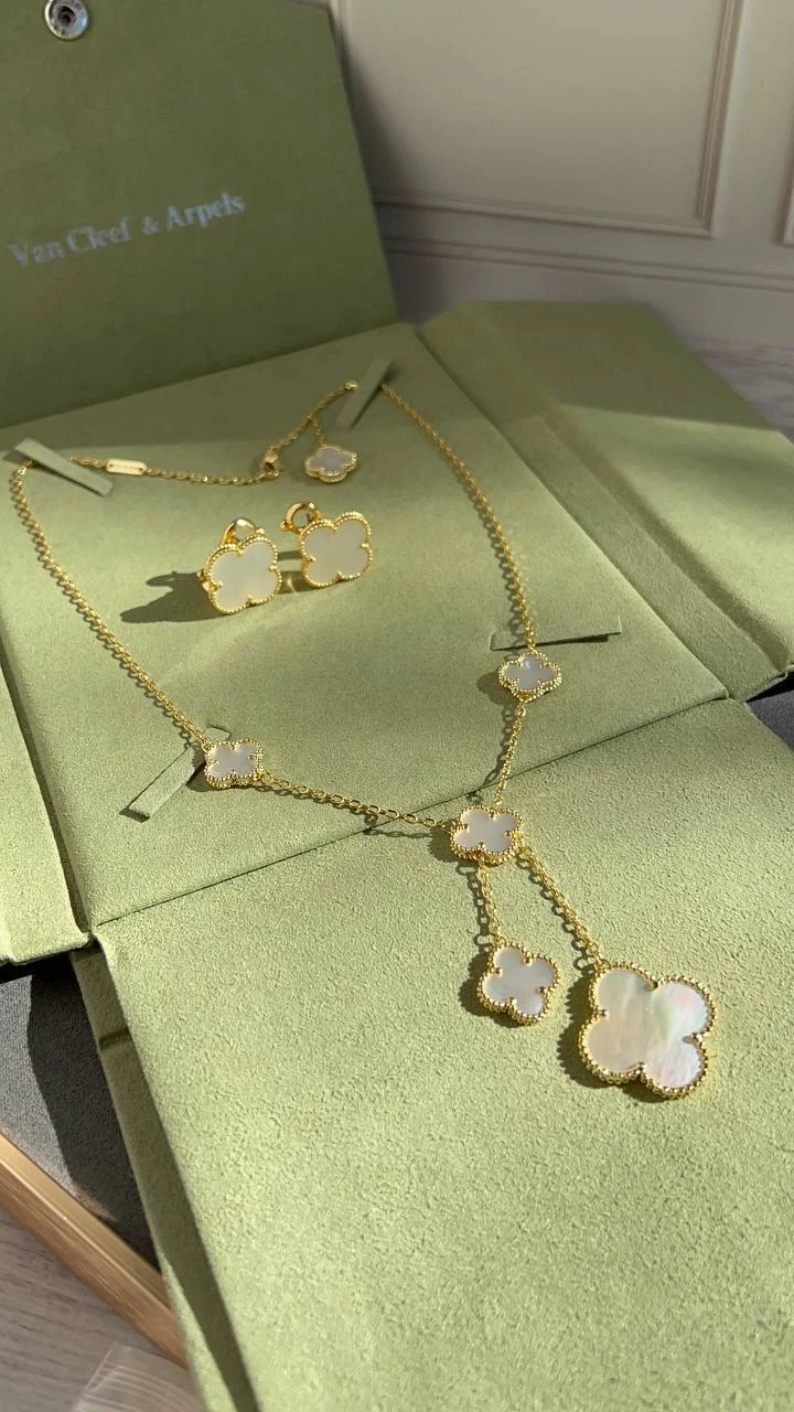 Van Cleef & Arpels Alhambra Mother of Pearl Set