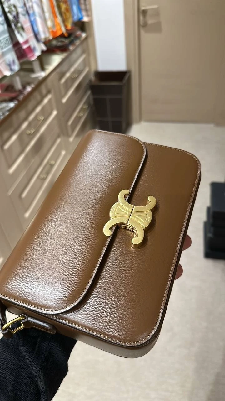 Celin / Classic Triomphe Elegance