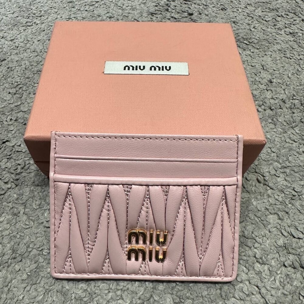 Miu Card Holder