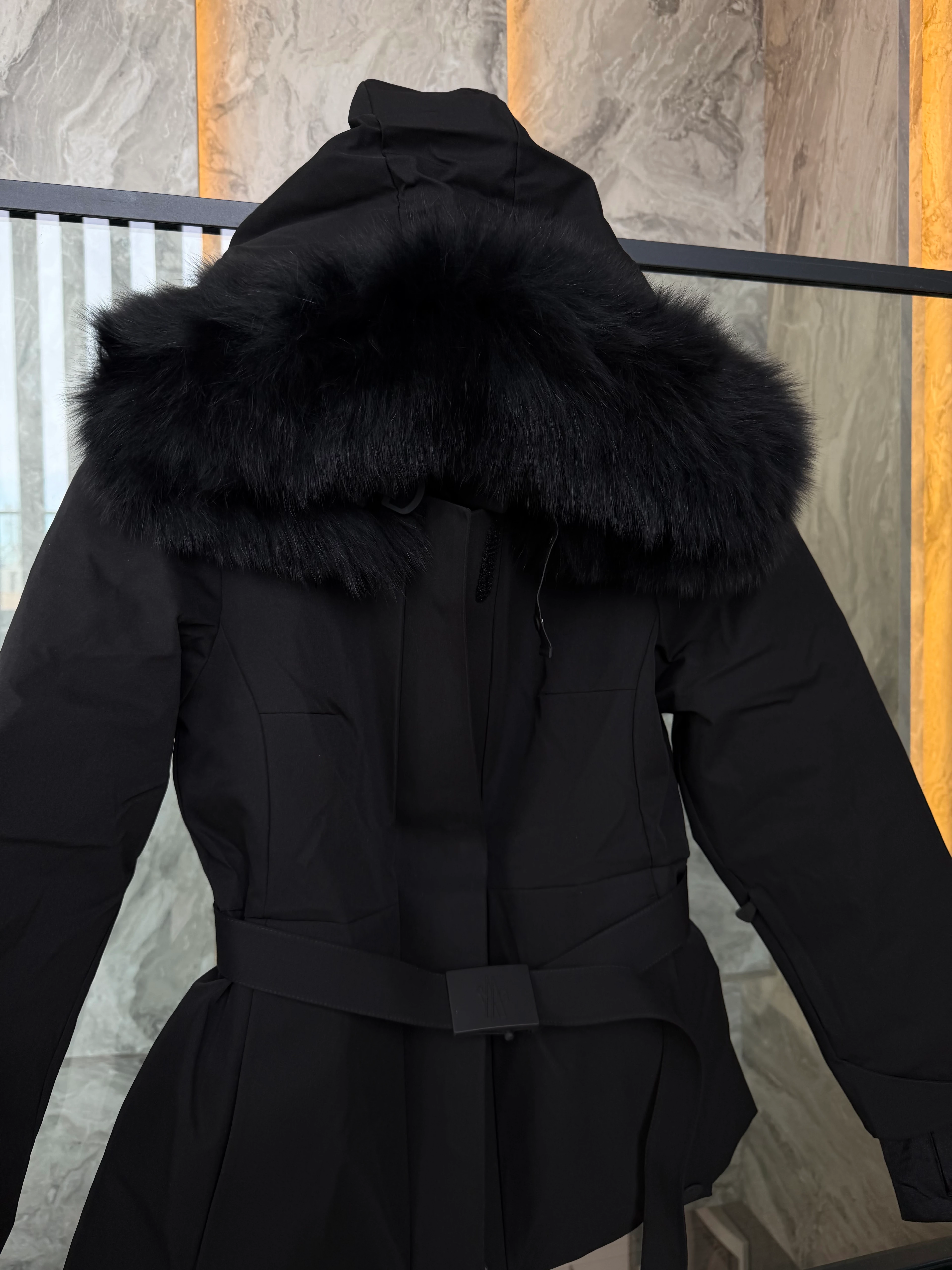 Monc / Arctic Noir Belted Down Jacket