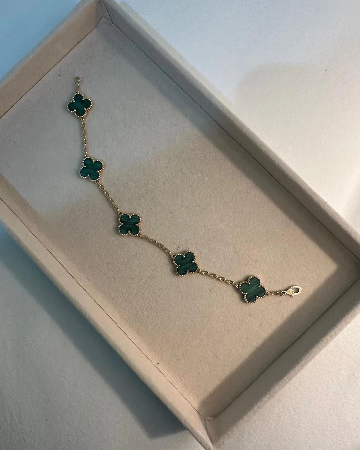 Van Cleef & Arpels Alhambra Bileklik