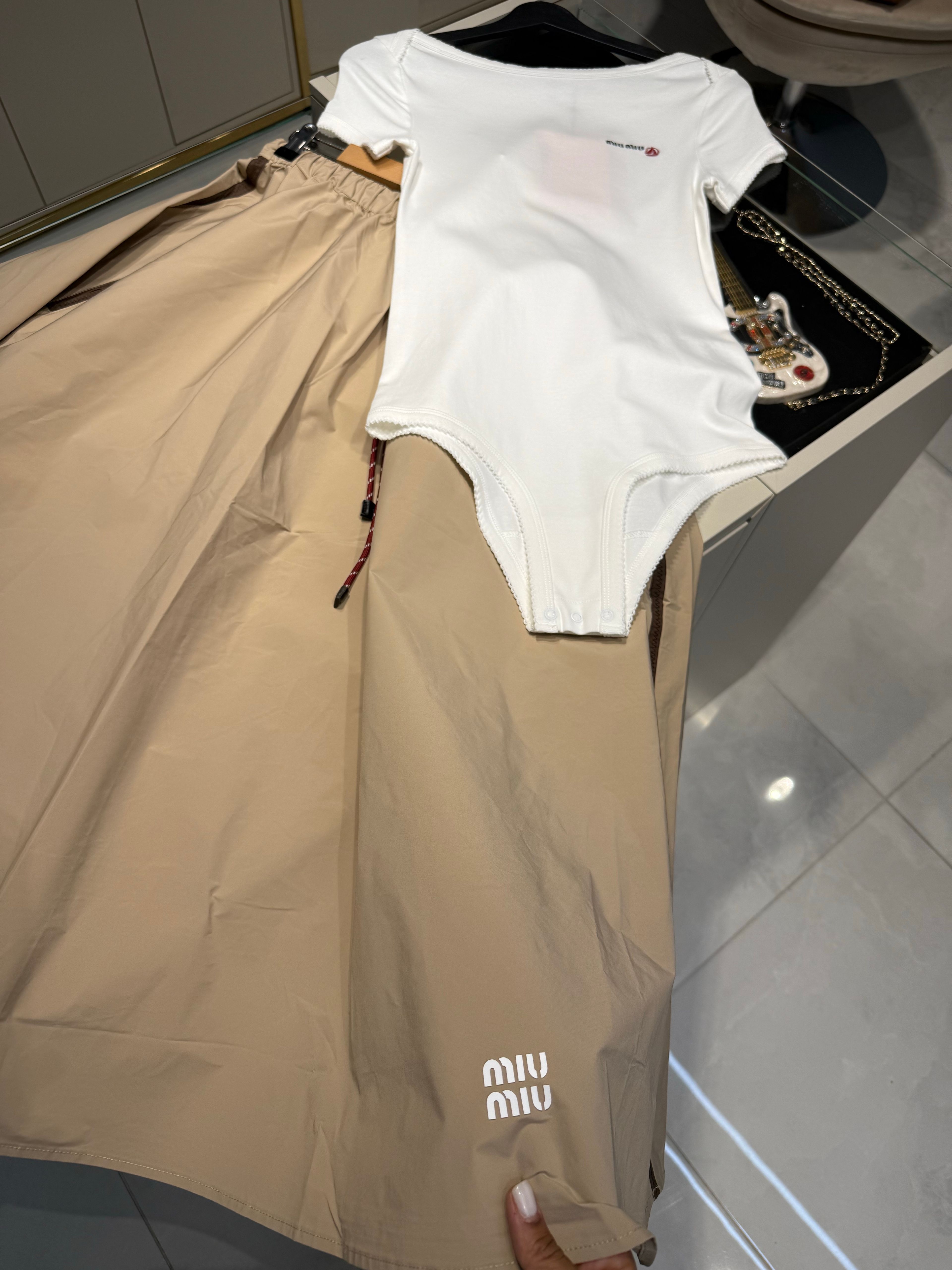 Miu - Signature Bodysuit- Beyaz