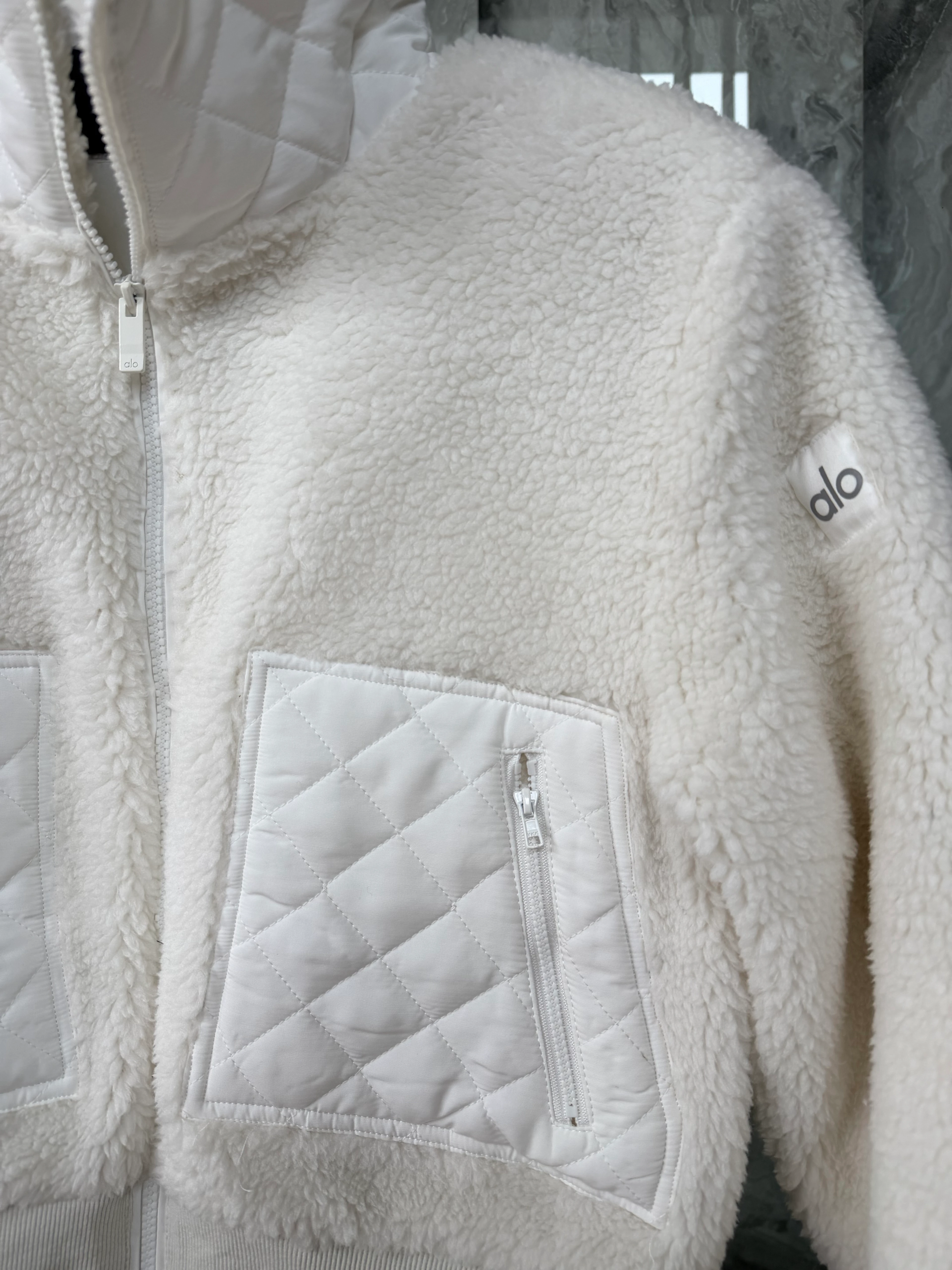 Alo Sherpa Quilted Jacket 