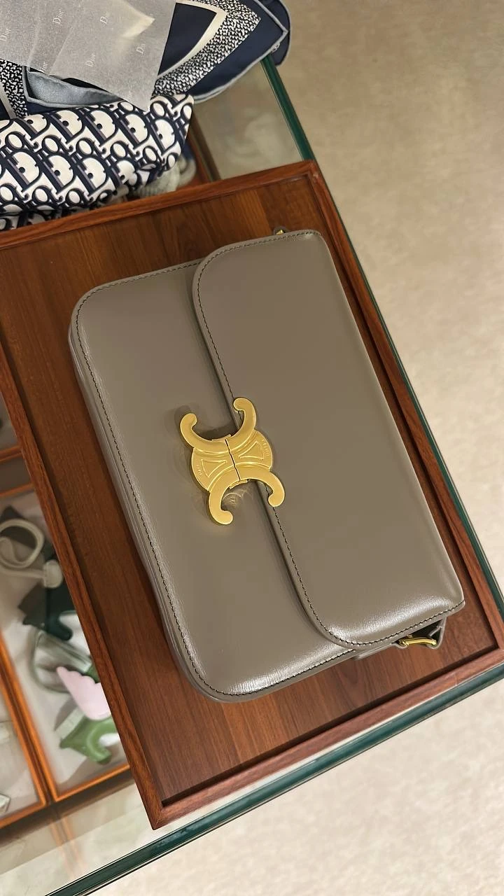 Celin / Classic Triomphe Elegance