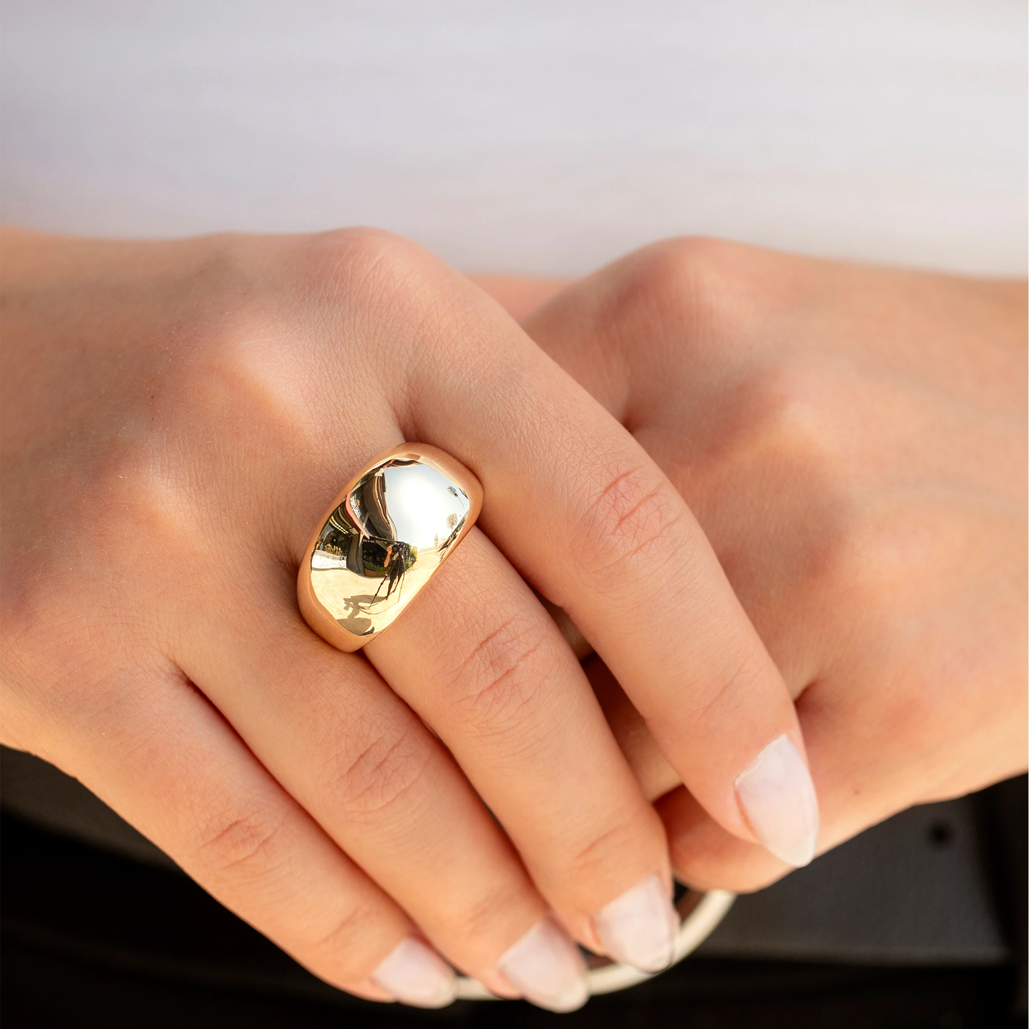 14 Ayar Altın Kalın Kubbe Kadın Yüzük