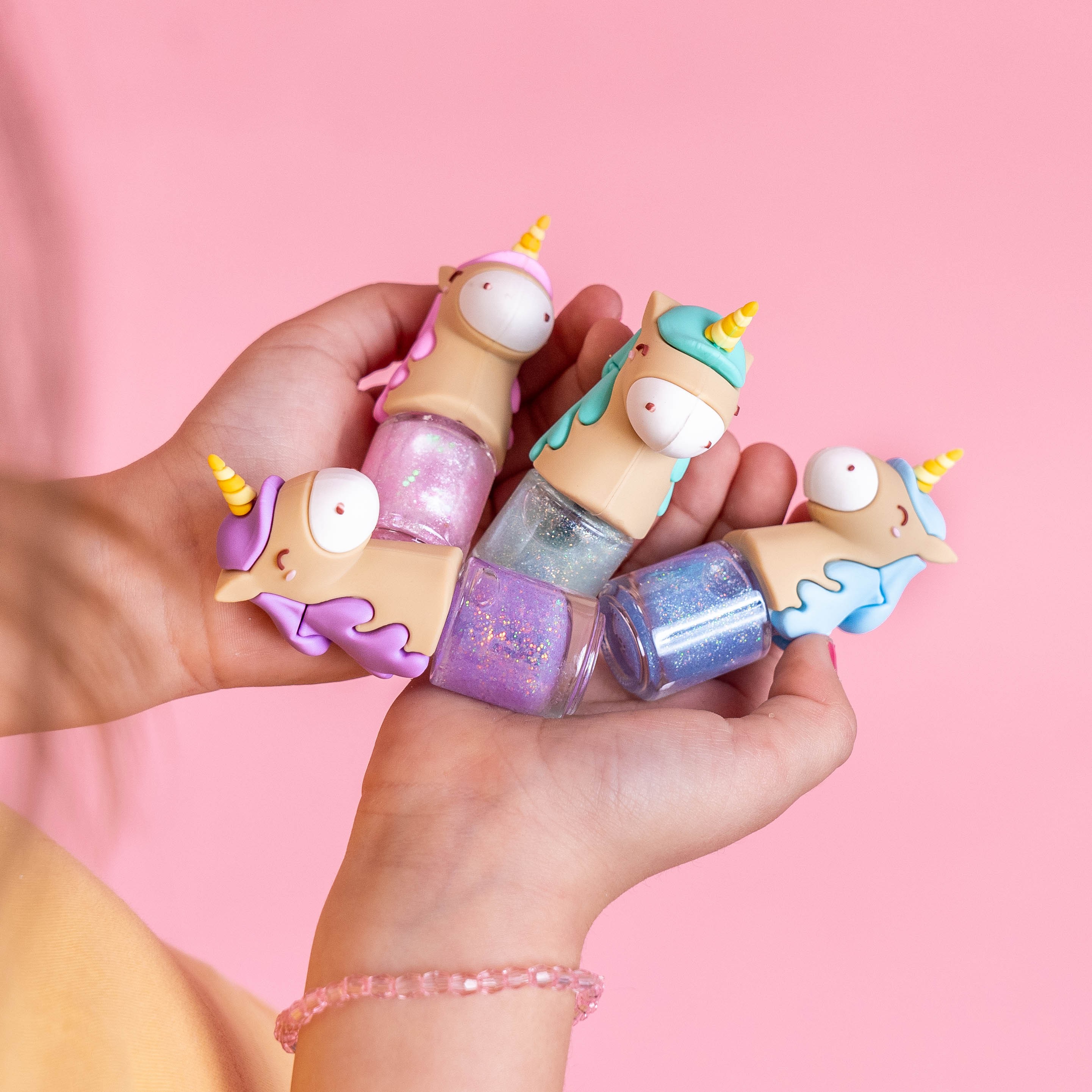 Martinelia Unicorn Kız Çocuk Unicorn Figürlü Su Bazlı Oje (24 Adet)