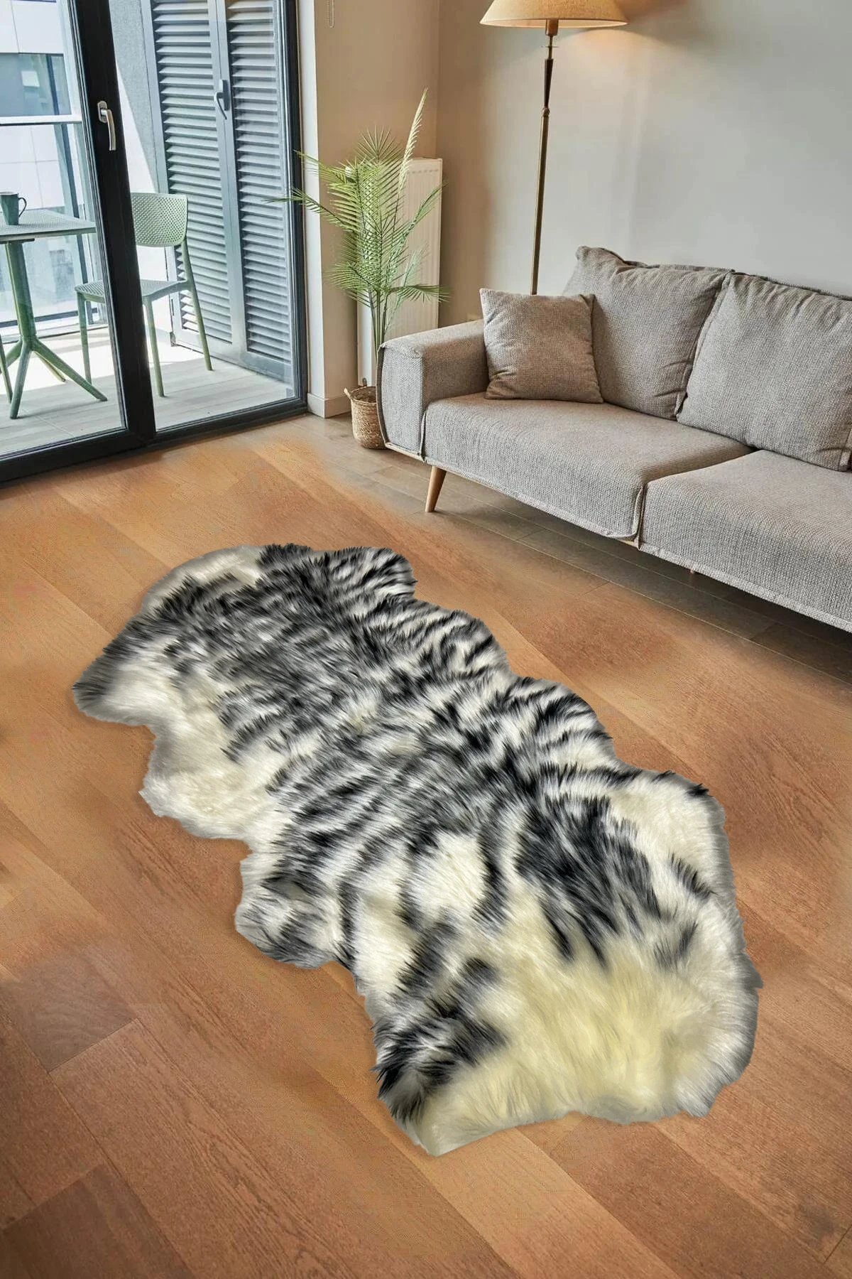 Tiger Süet Taban, Yumuşacık, Yıkanabilir Lüks Kaplan Çift Kafa Yumuşacık Kürk Halı Kuzu Post 80x150 - aslan