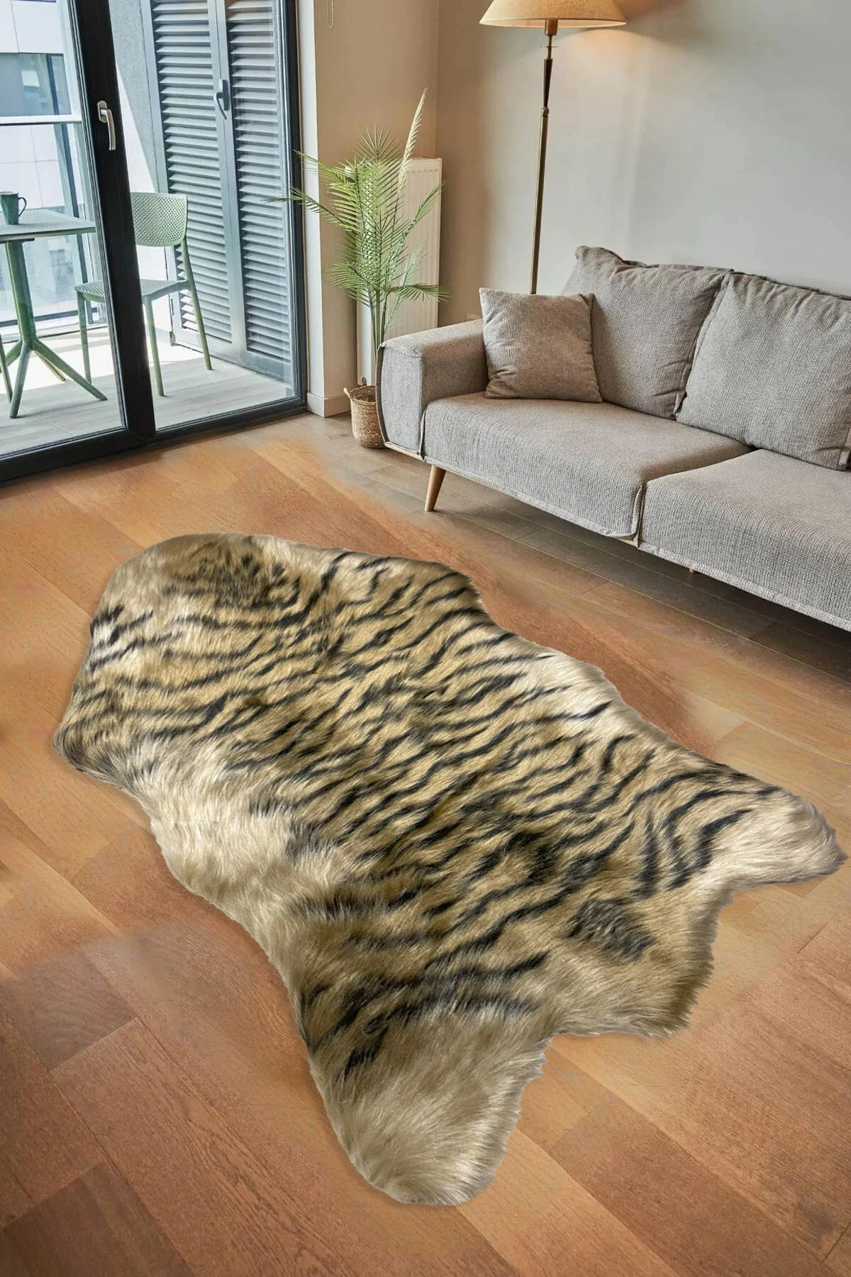 Tiger Süet Taban, Yumuşacık Yıkanabilir Lüks Kaplan Kürk Halı Post 100x150