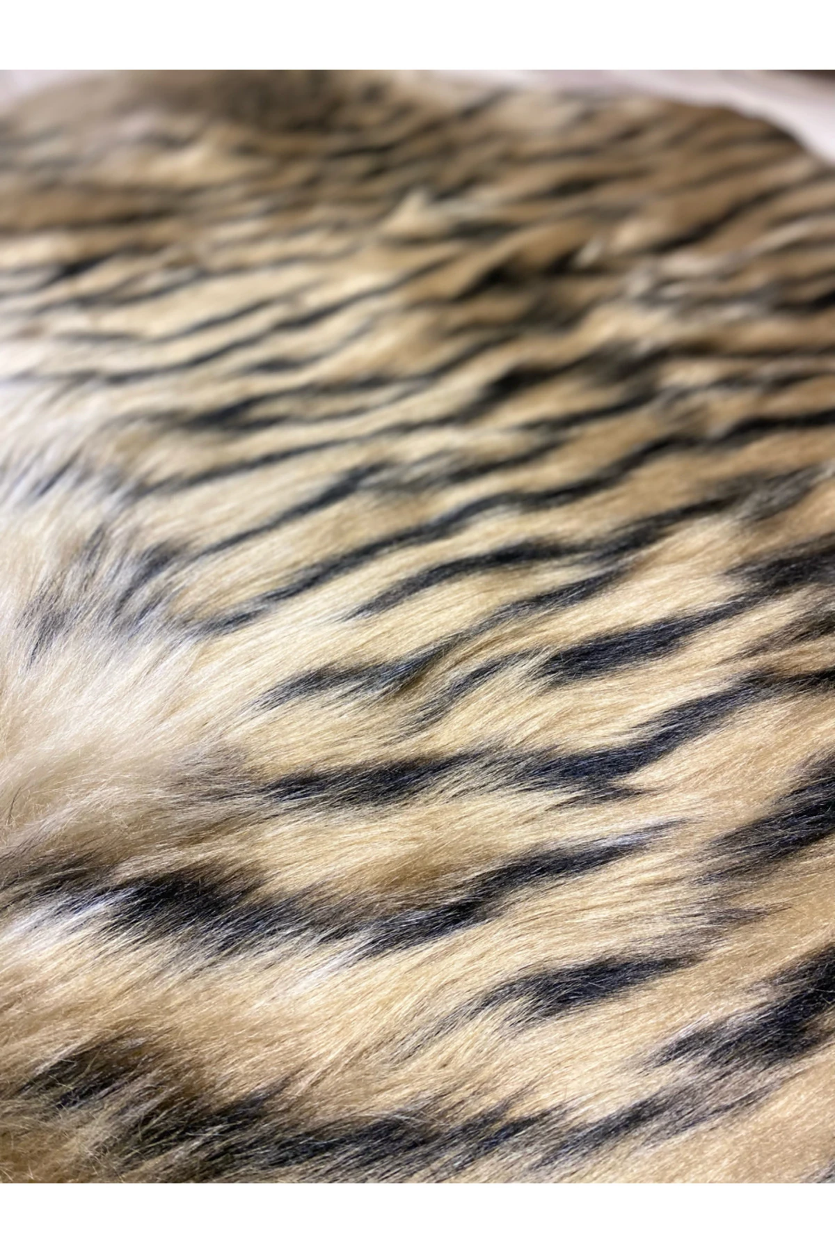 Tiger Süet Taban, Yumuşacık Yıkanabilir Lüks Kaplan Kürk Halı Post 100x150