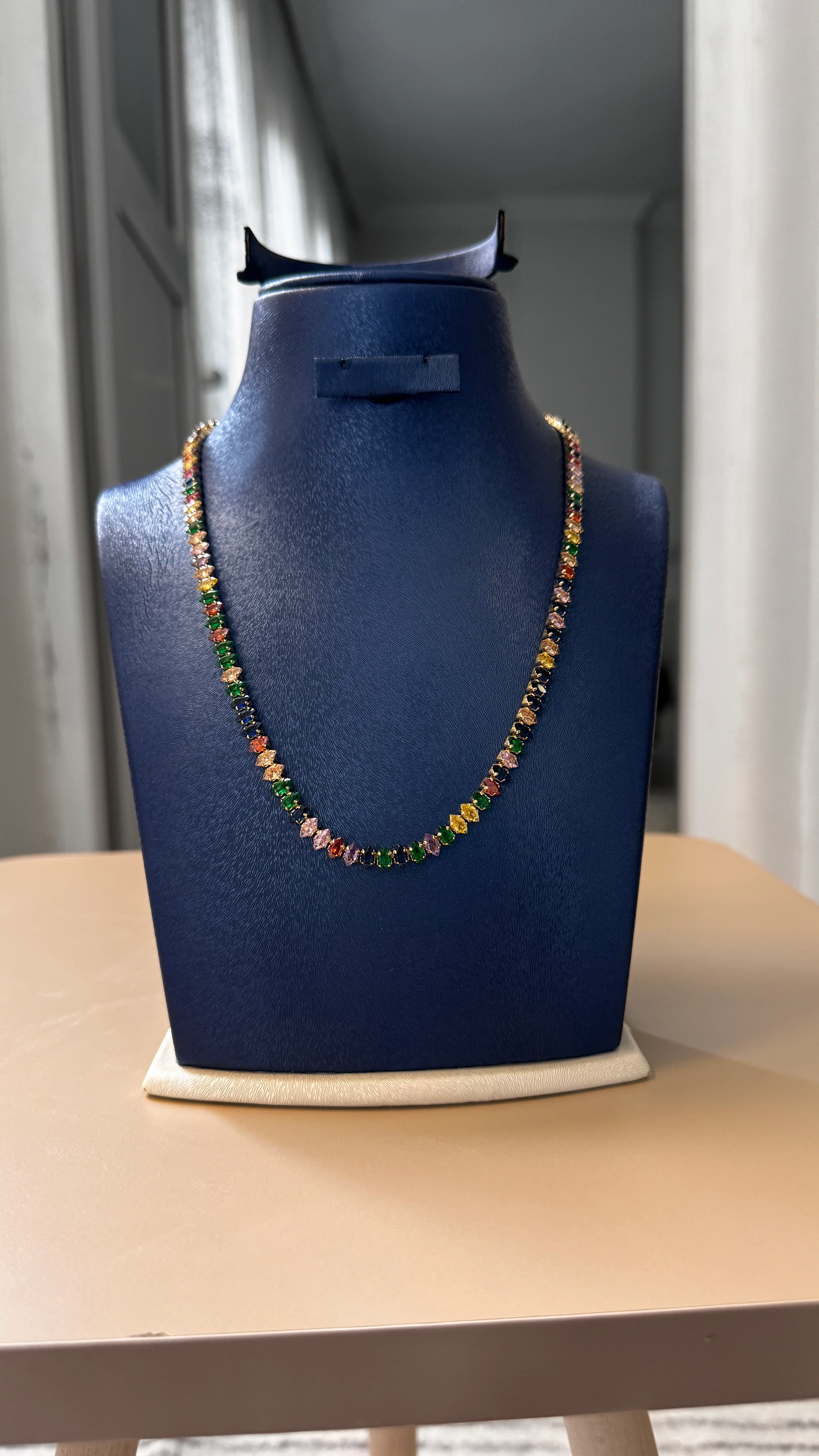 Işıltılı Renkli Kolye  main variant image