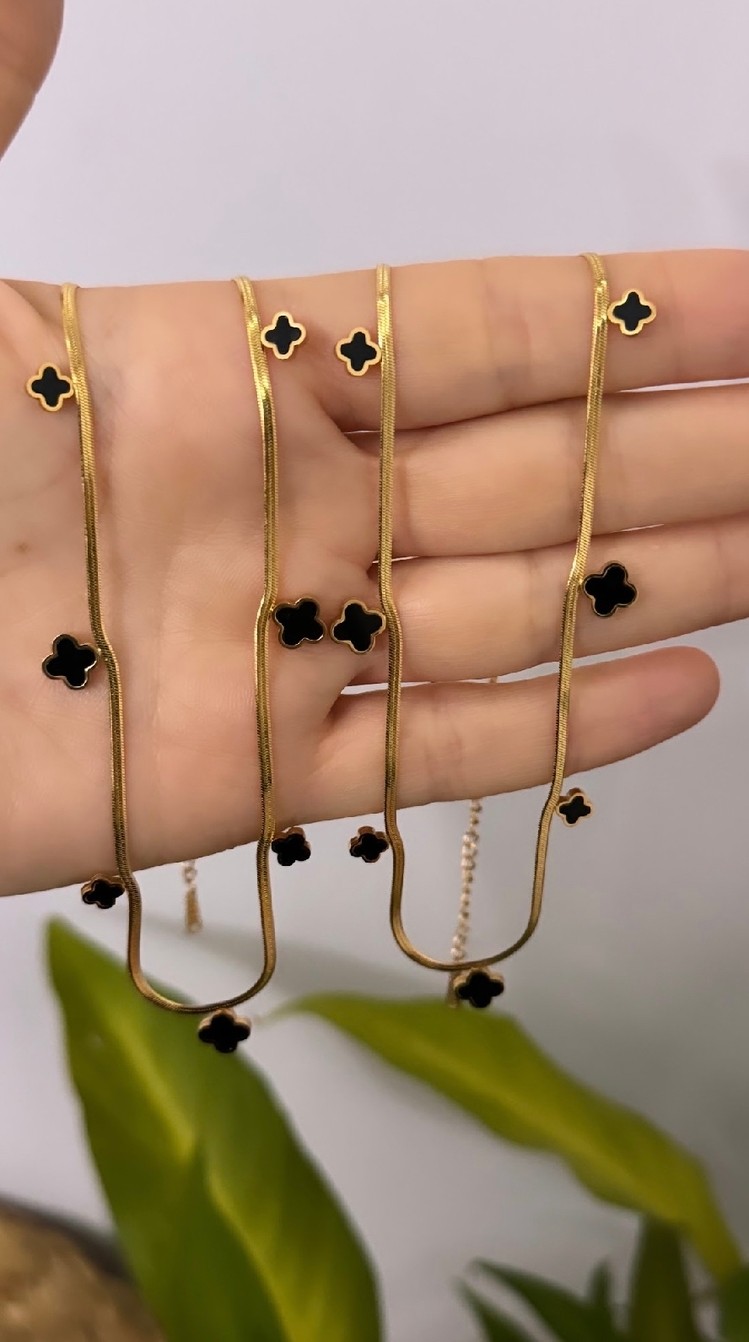 İçi Siyah Gold Kolye | Lina Aksesuar