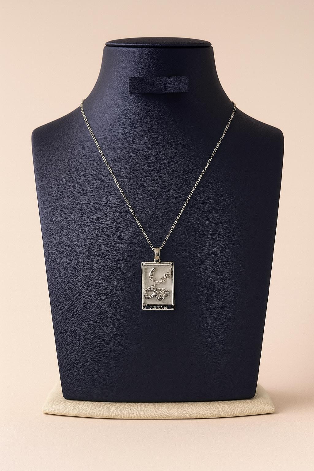 Hilal ve Çiçek Motifli Kolye | Lina Aksesuar main variant image