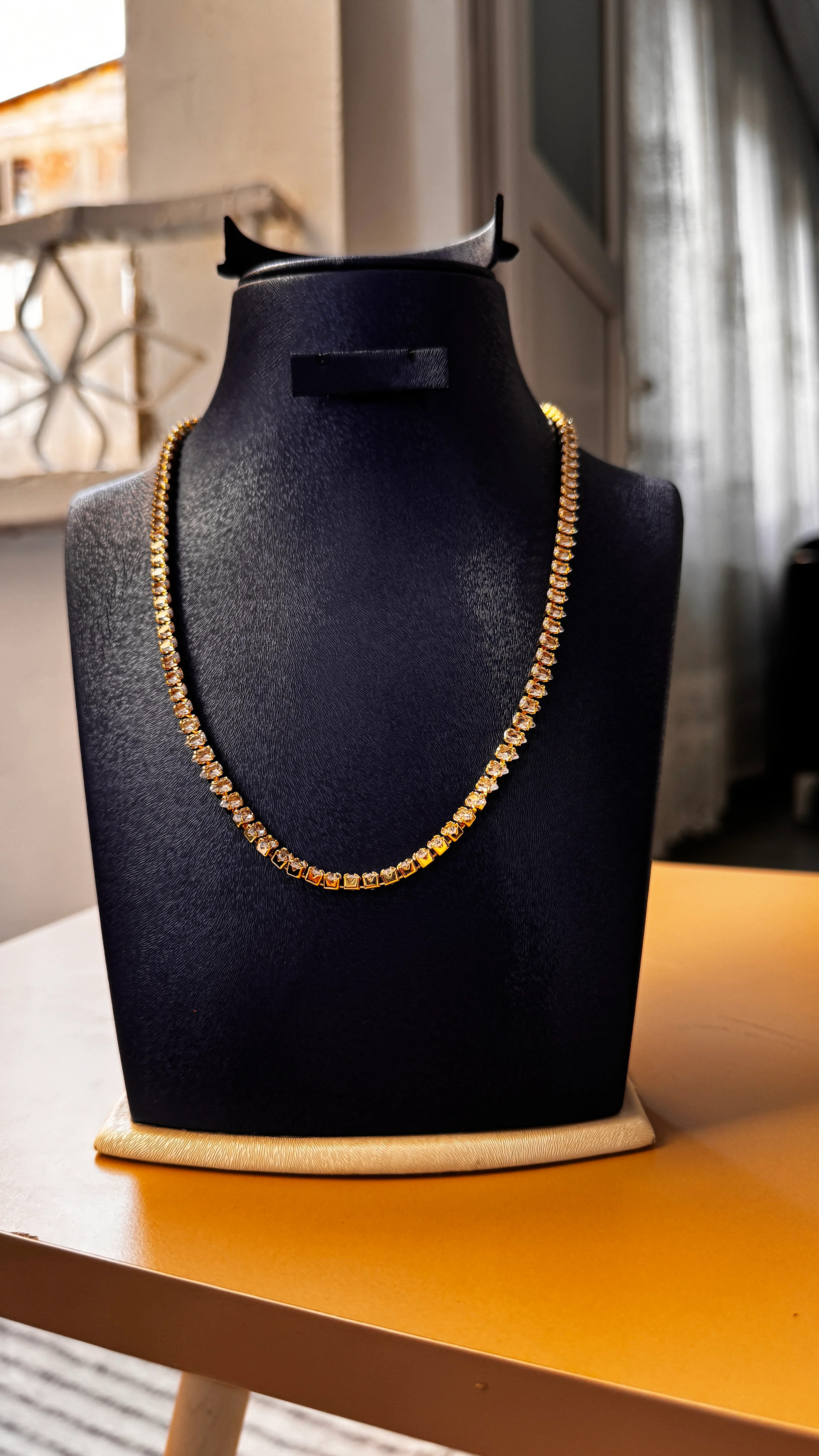 Gold Taşlı Klasik Kolye main variant image