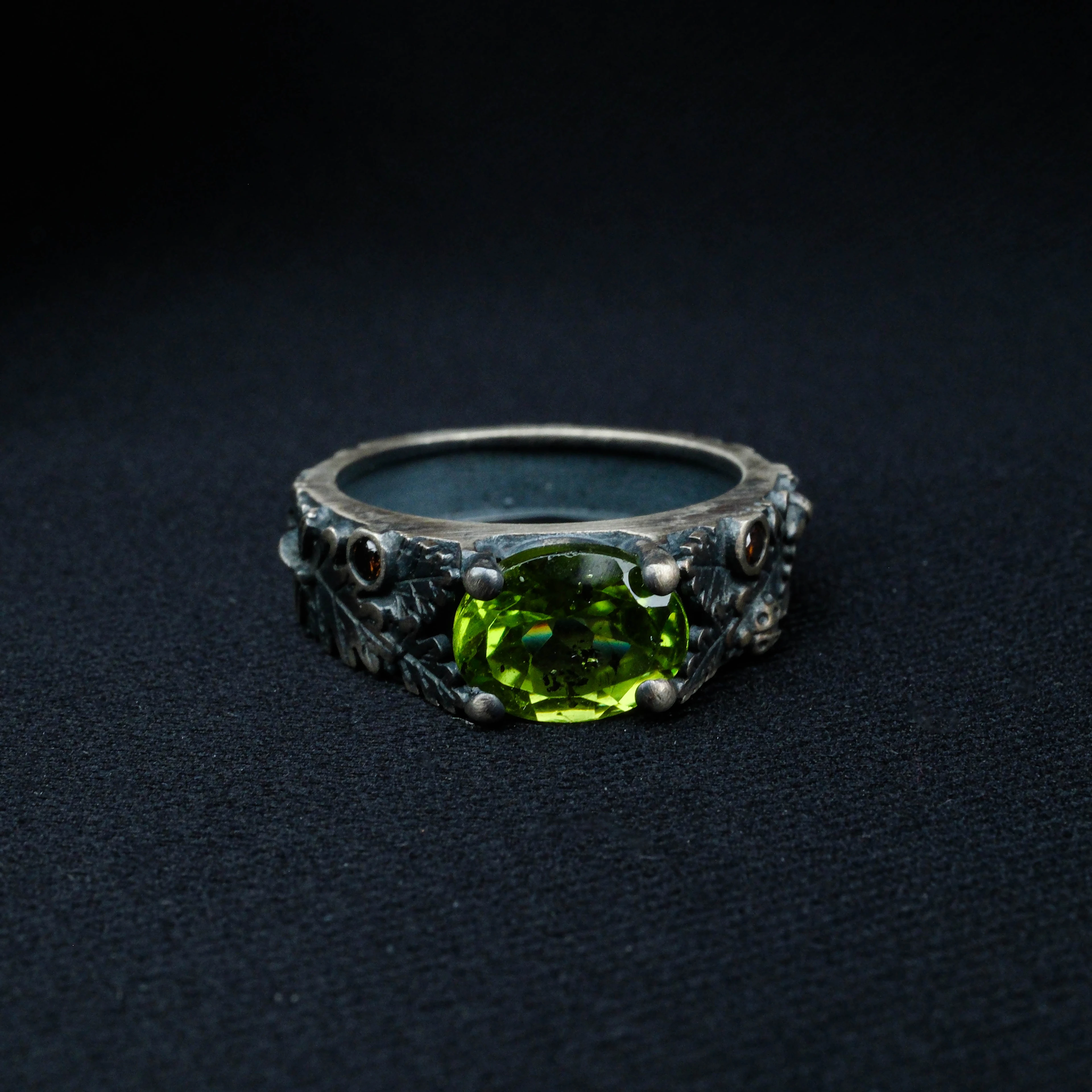 Zeberced Özel 3D Tasarım Kadın Yüzük 925 Ayar Gümüş