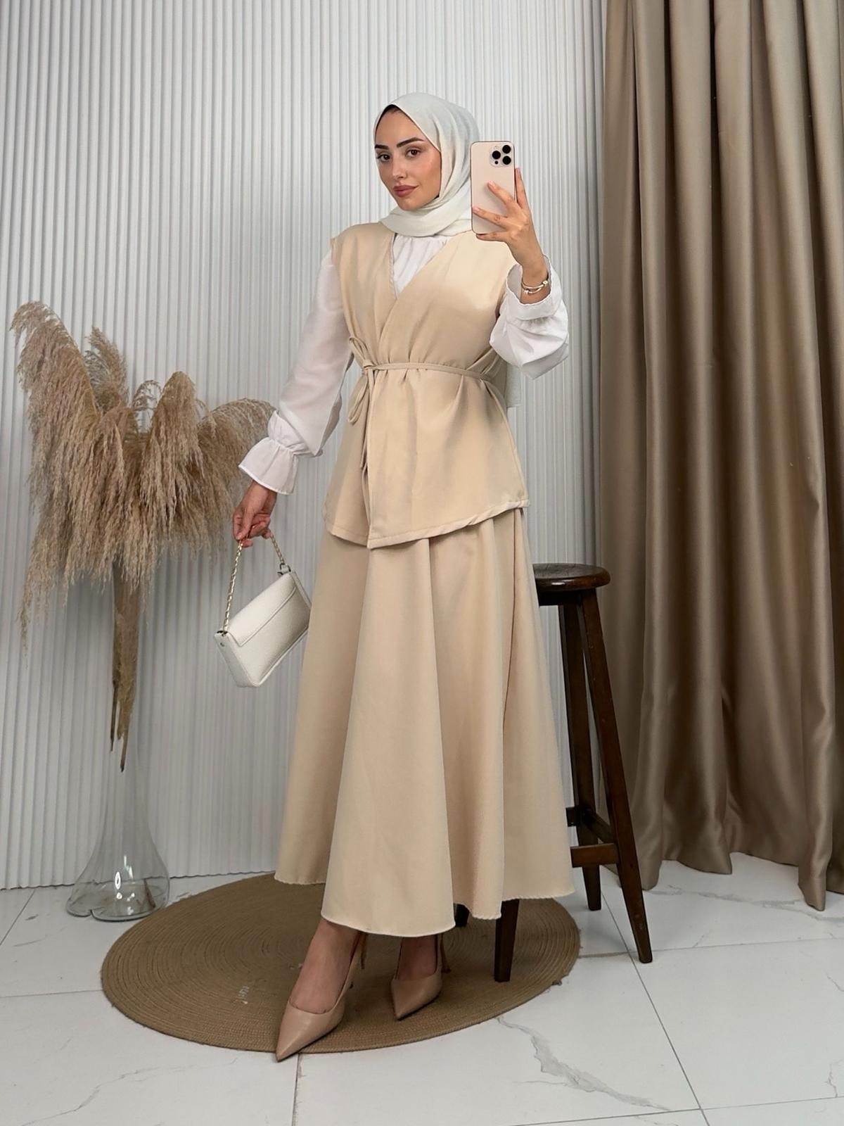 Reyhan Takım Krem 