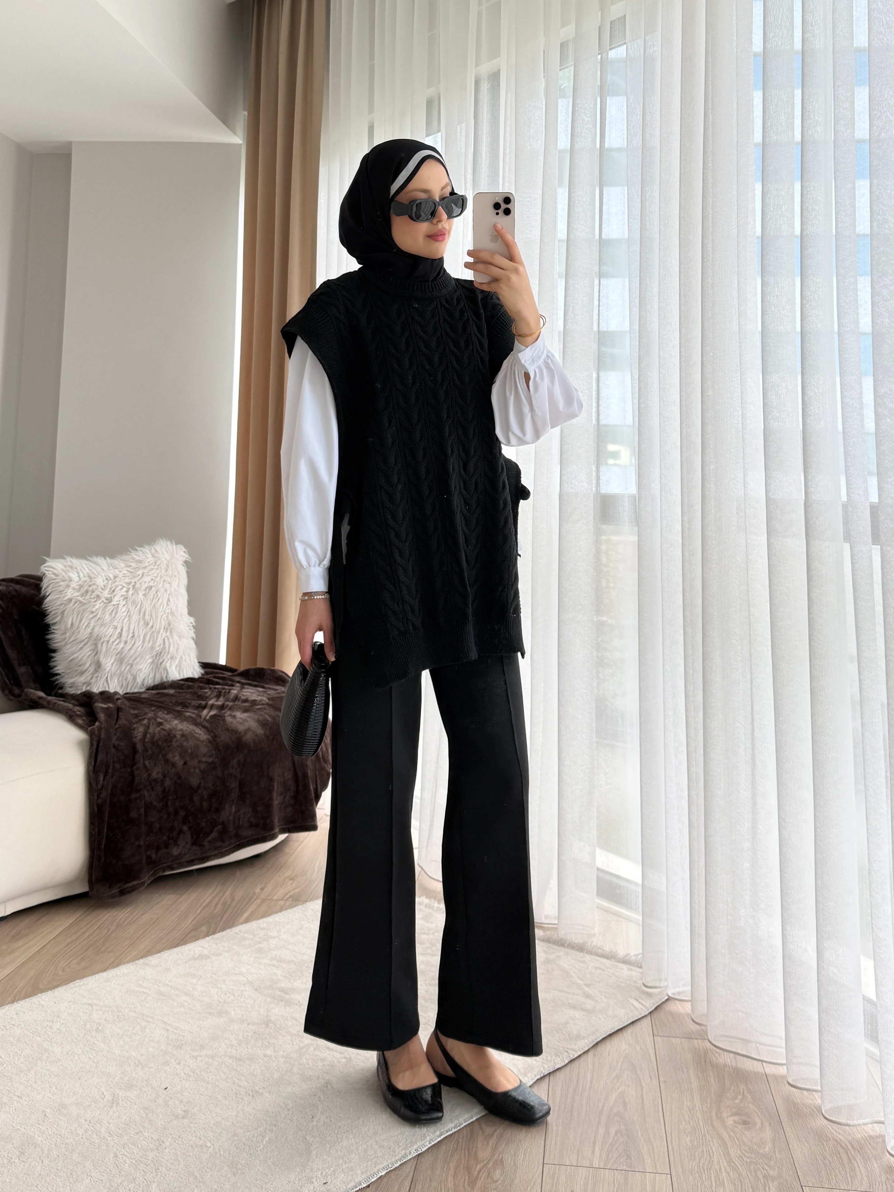 Özge Süveter Siyah 