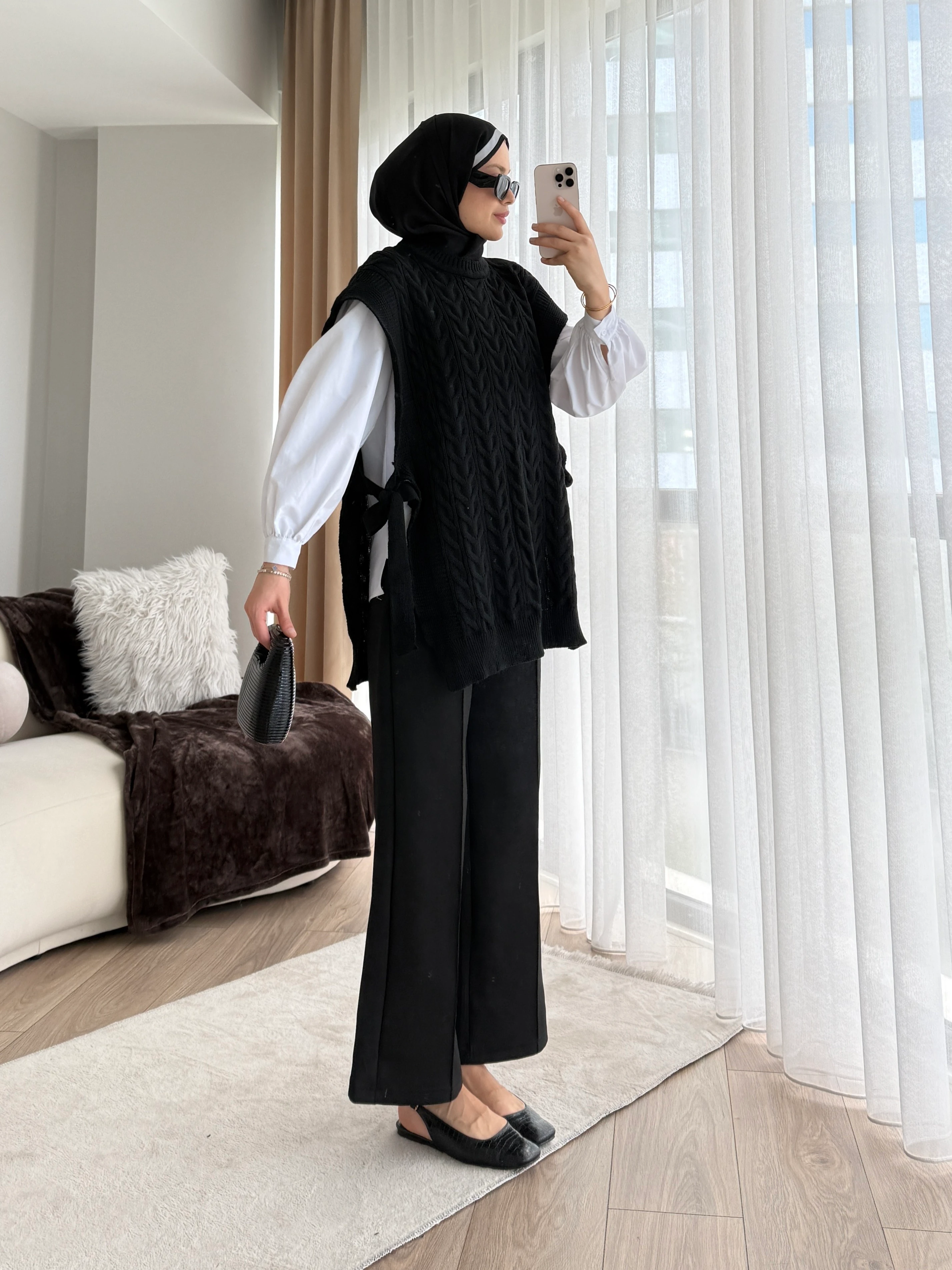 Özge Süveter Siyah 