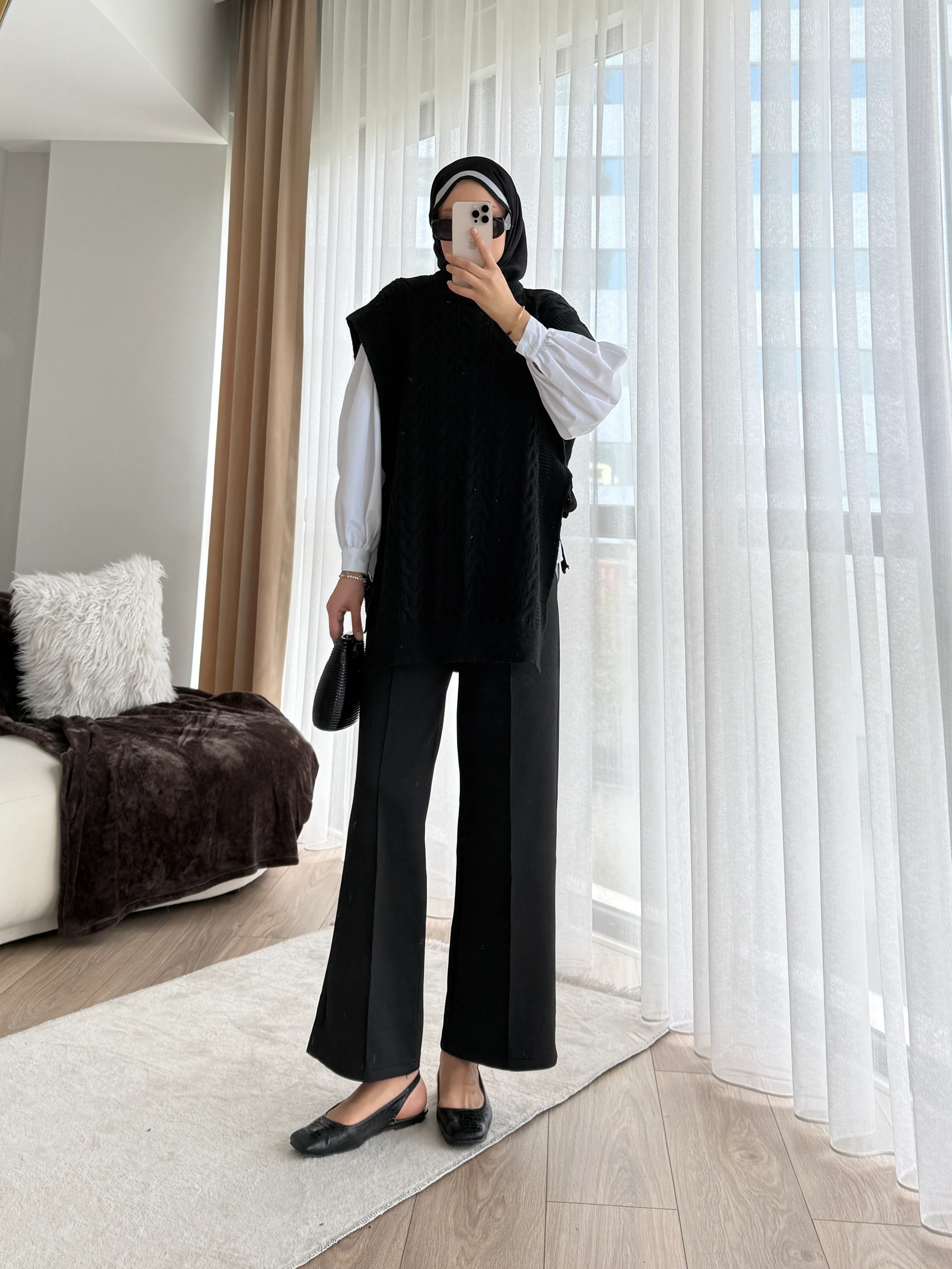 Özge Süveter Siyah 