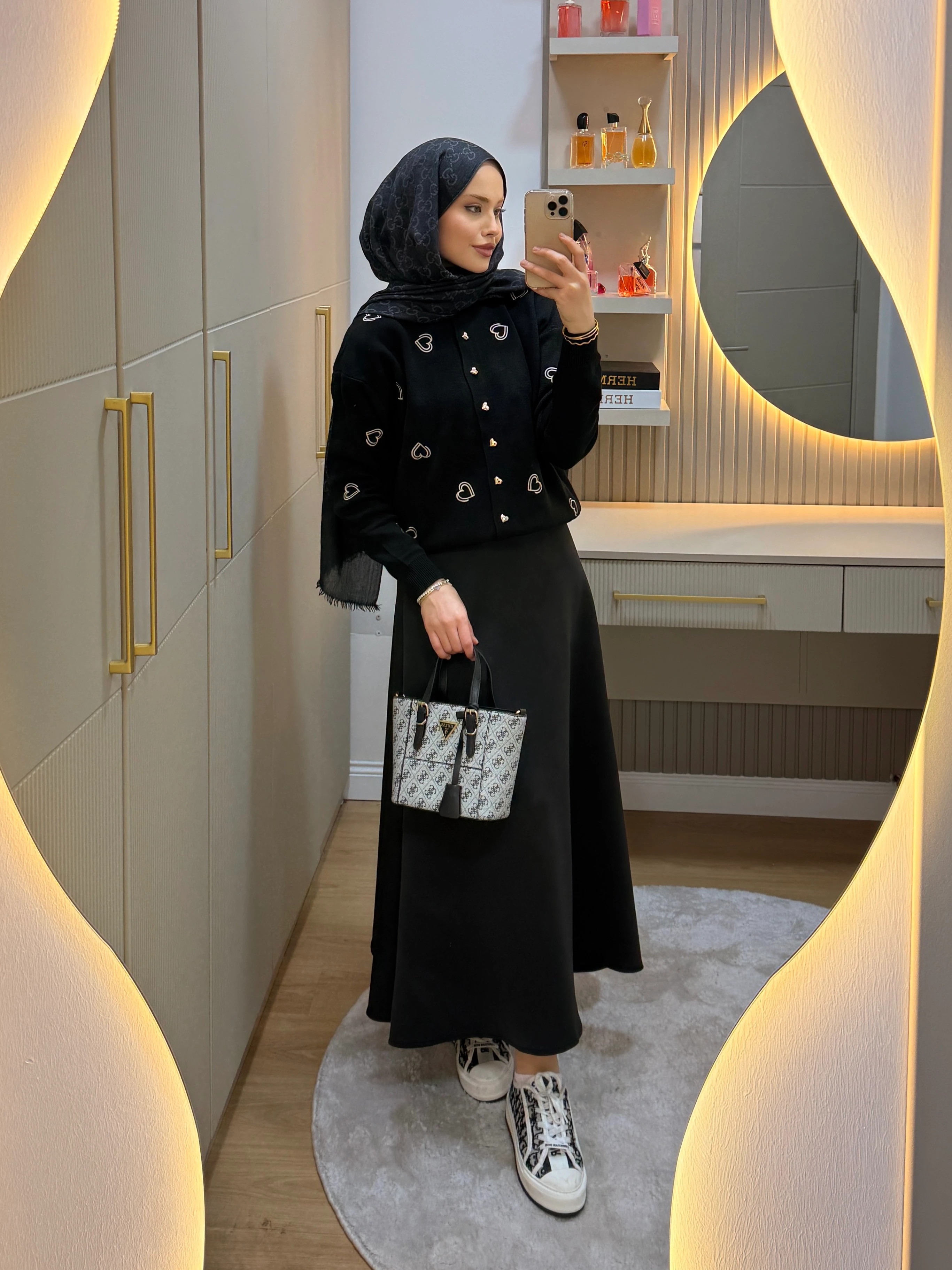 Şevval Hırka Siyah