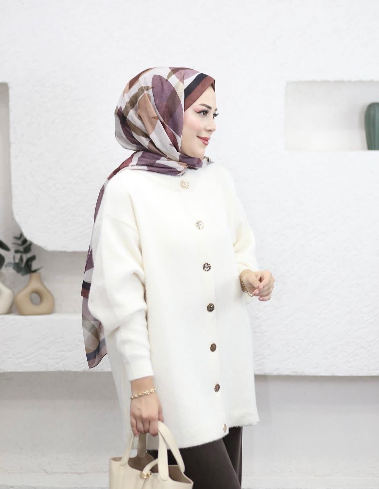 Aslı Hırka Beyaz