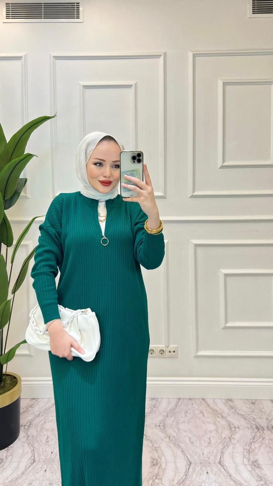 AYŞE ELBİSE ZÜMRÜT 