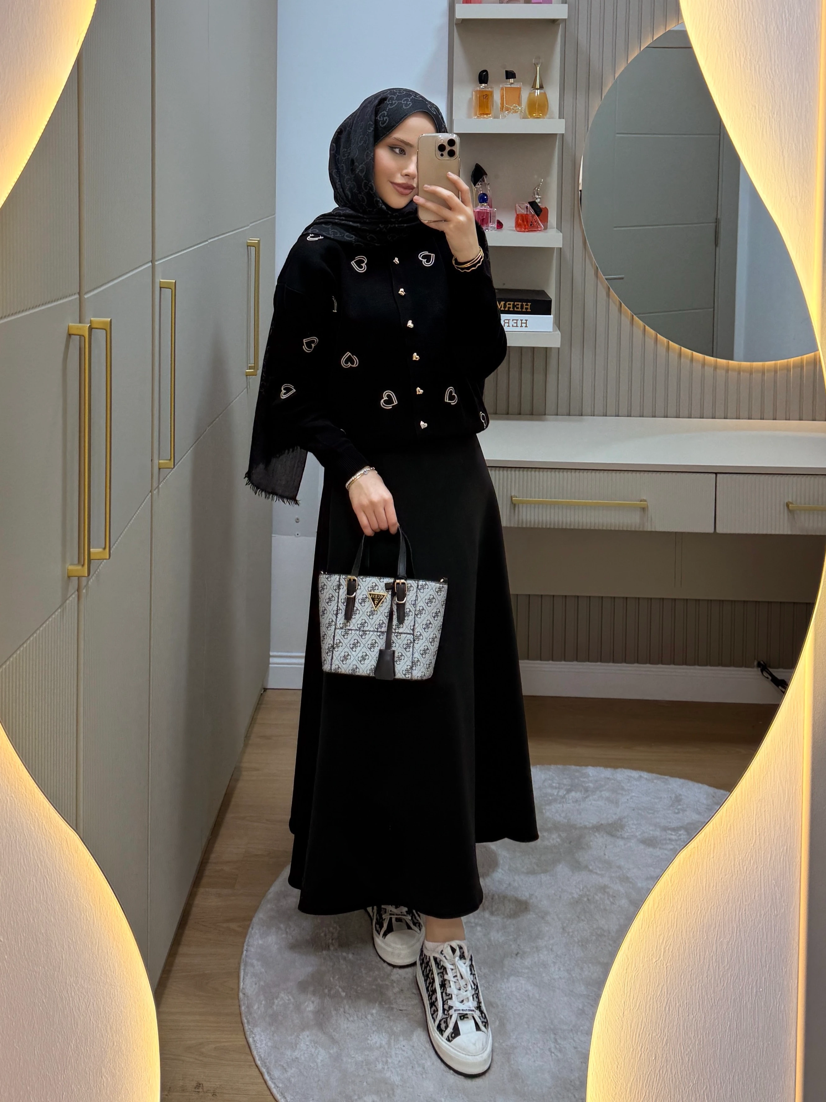 Şevval Hırka Siyah