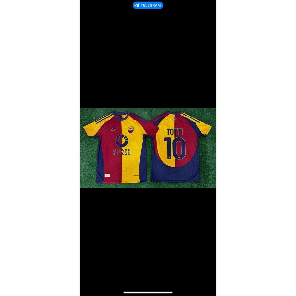 TOTTI 10 ROMA NOSTALJI FORMASI